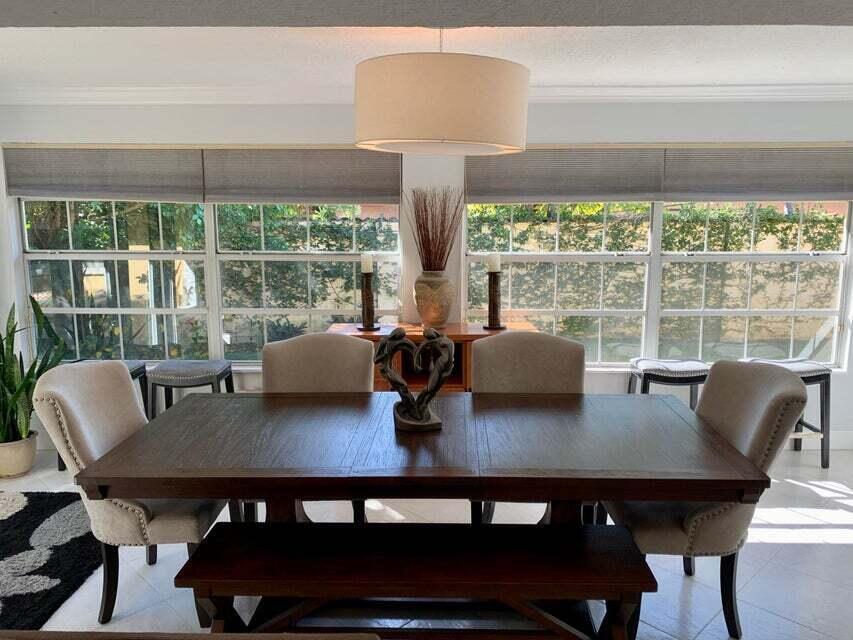 3230 Aqua Vis Pompano Beach, FL 33062