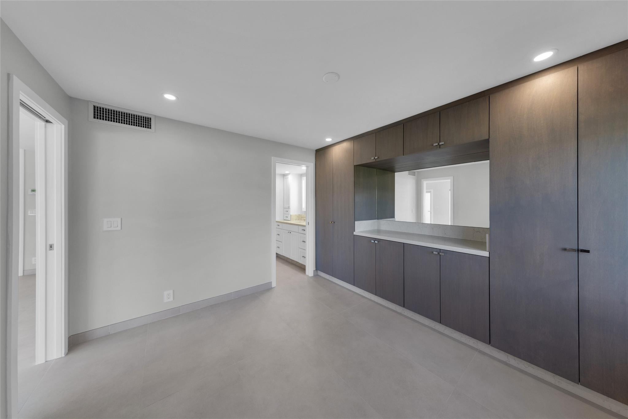 1922 S Ocean #10 Fort Lauderdale, FL 33316