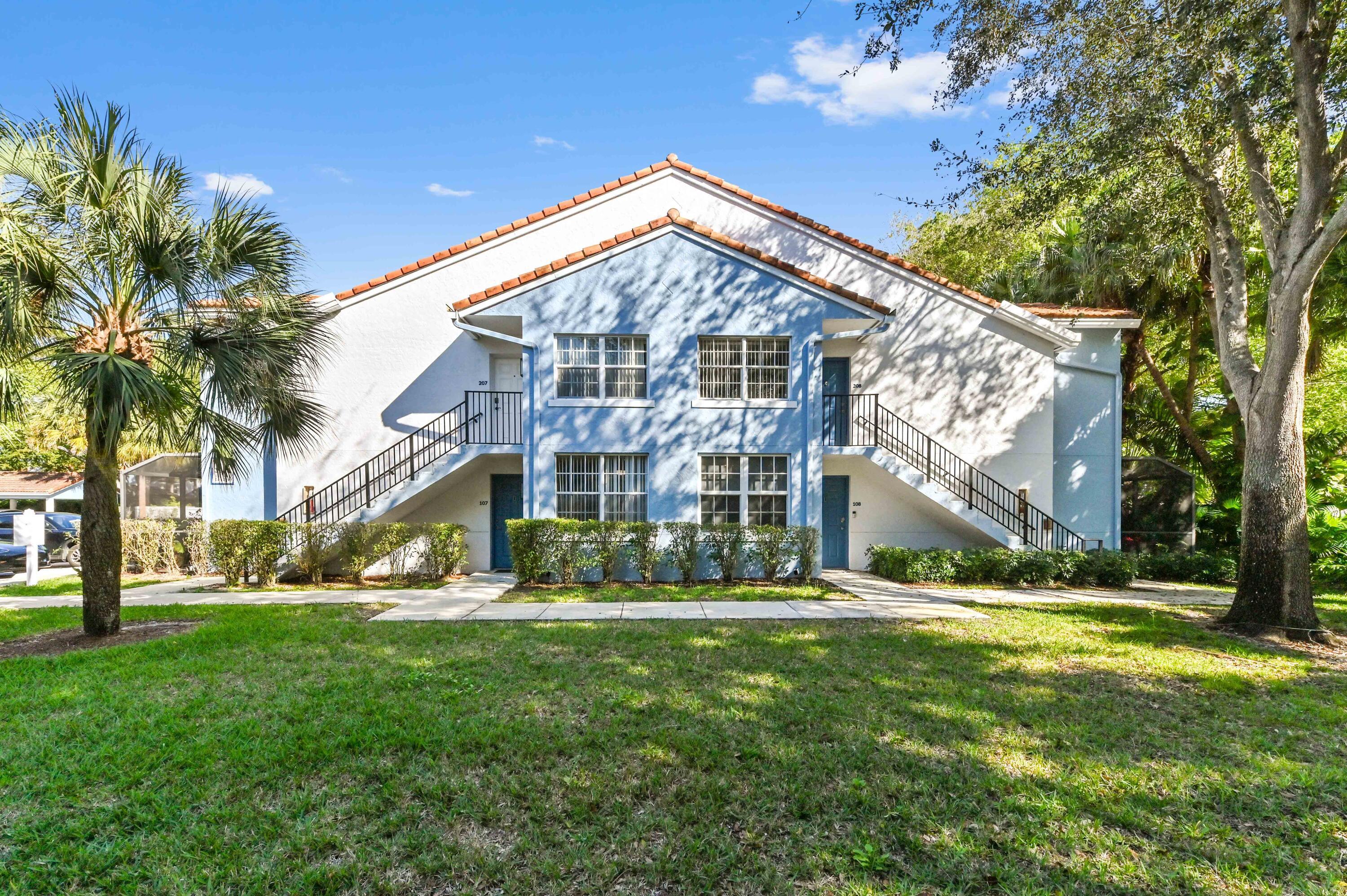 3237 Clint Moore #107