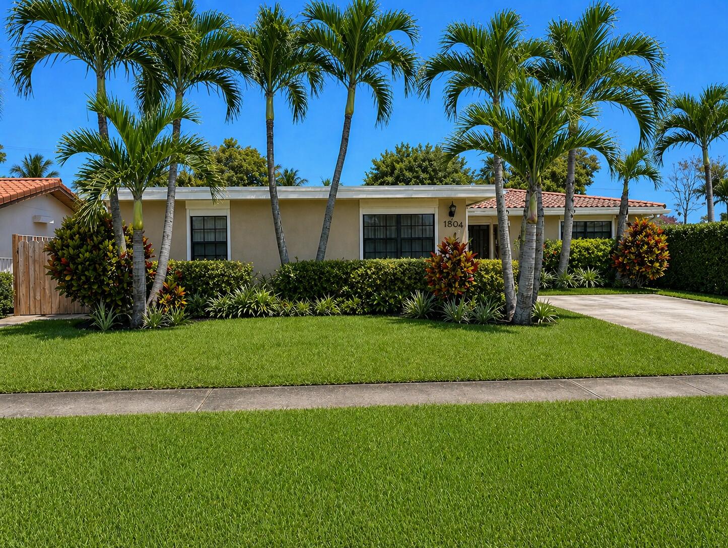5880 NE 22nd
