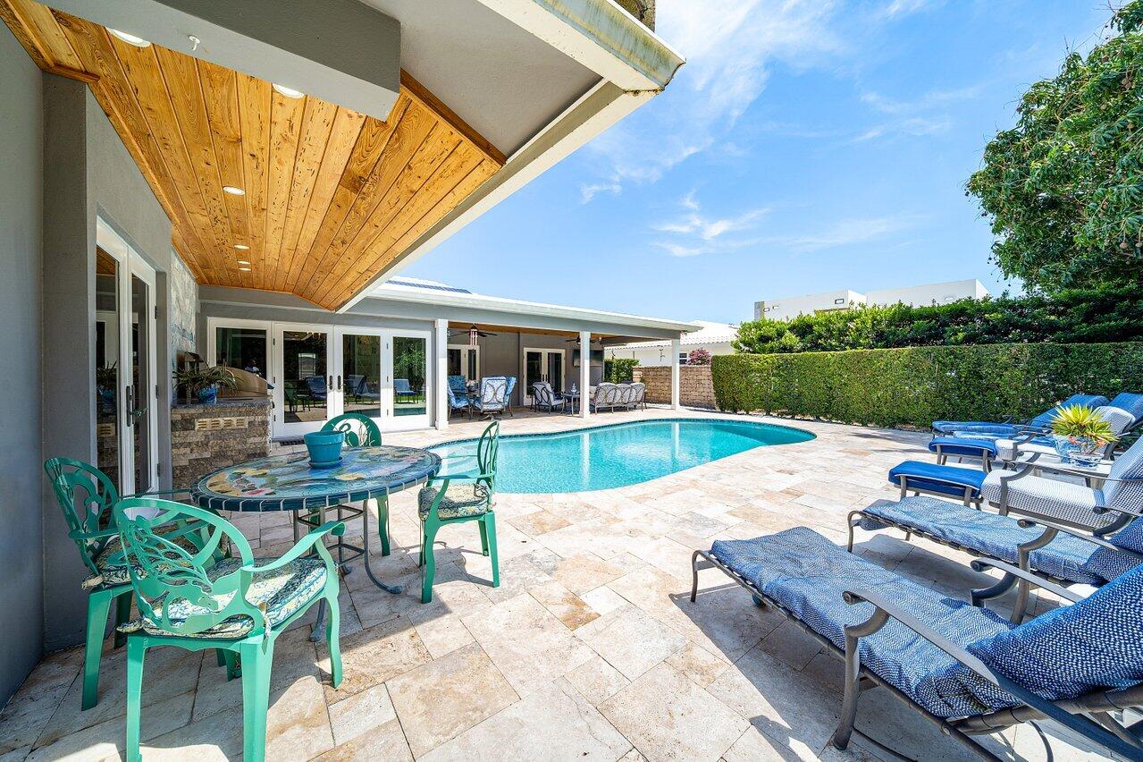 2177 Areca Palm Boca Raton, FL 33432
