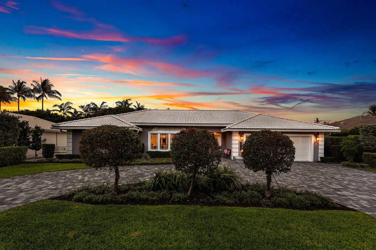 2177 Areca Palm Boca Raton, FL 33432