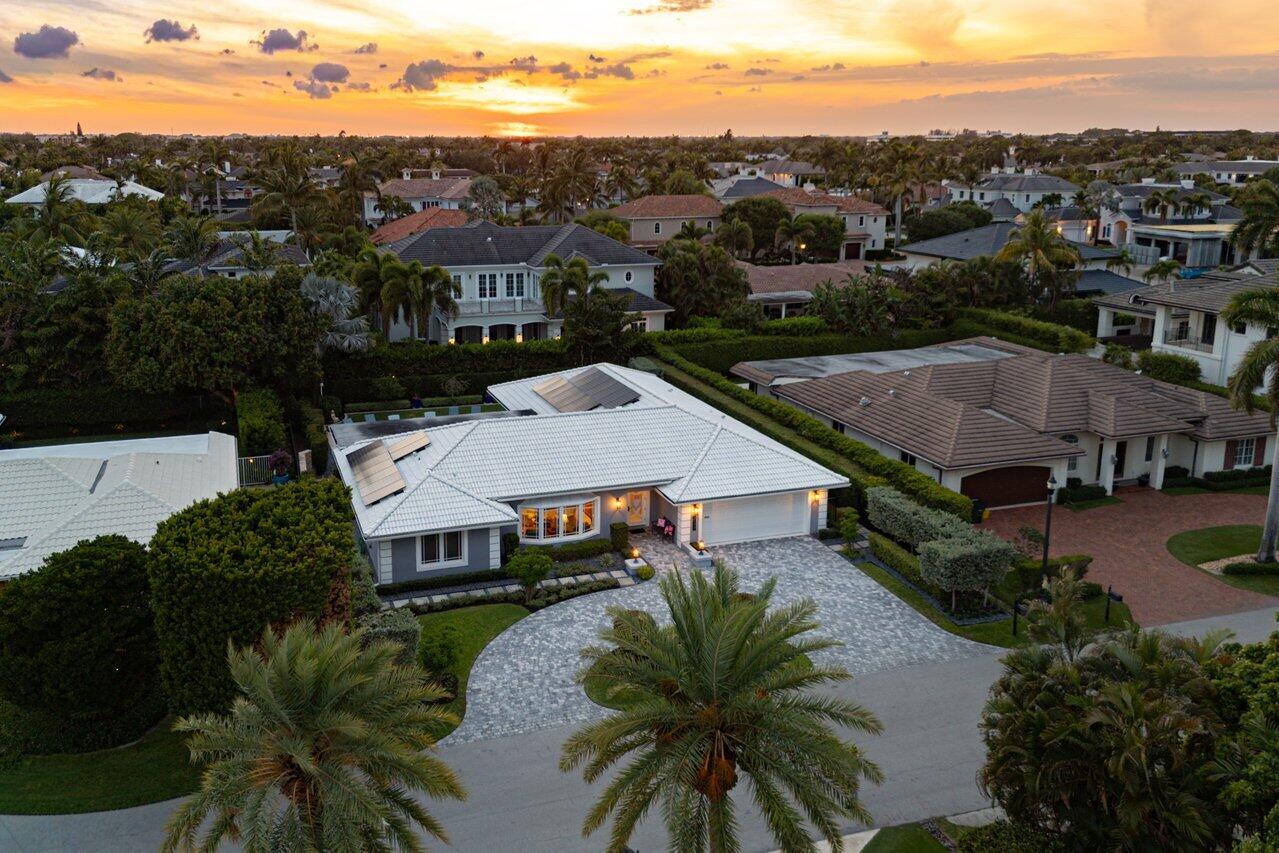 2177 Areca Palm Boca Raton, FL 33432