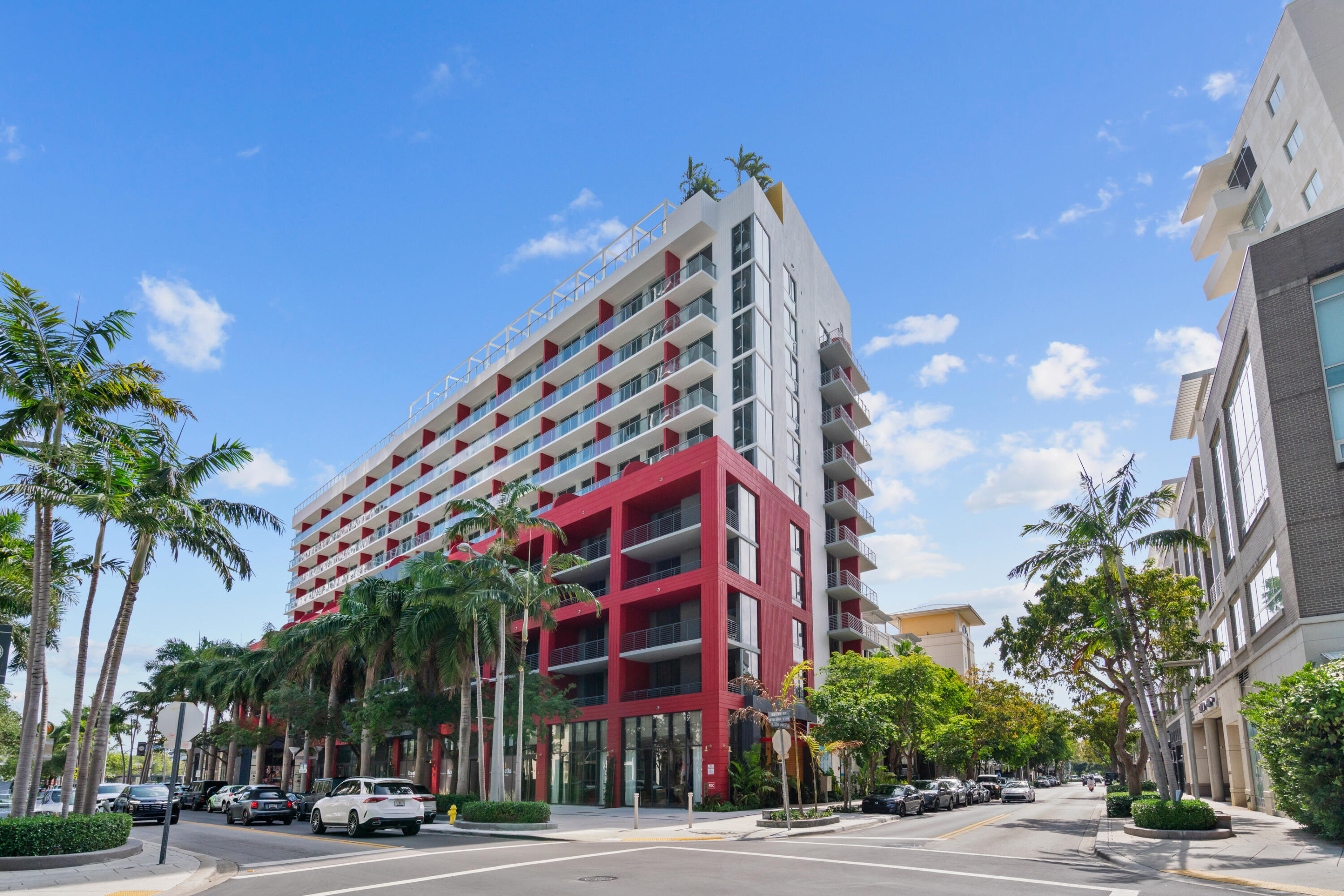 90 NE 32nd #805 Miami, FL 33127