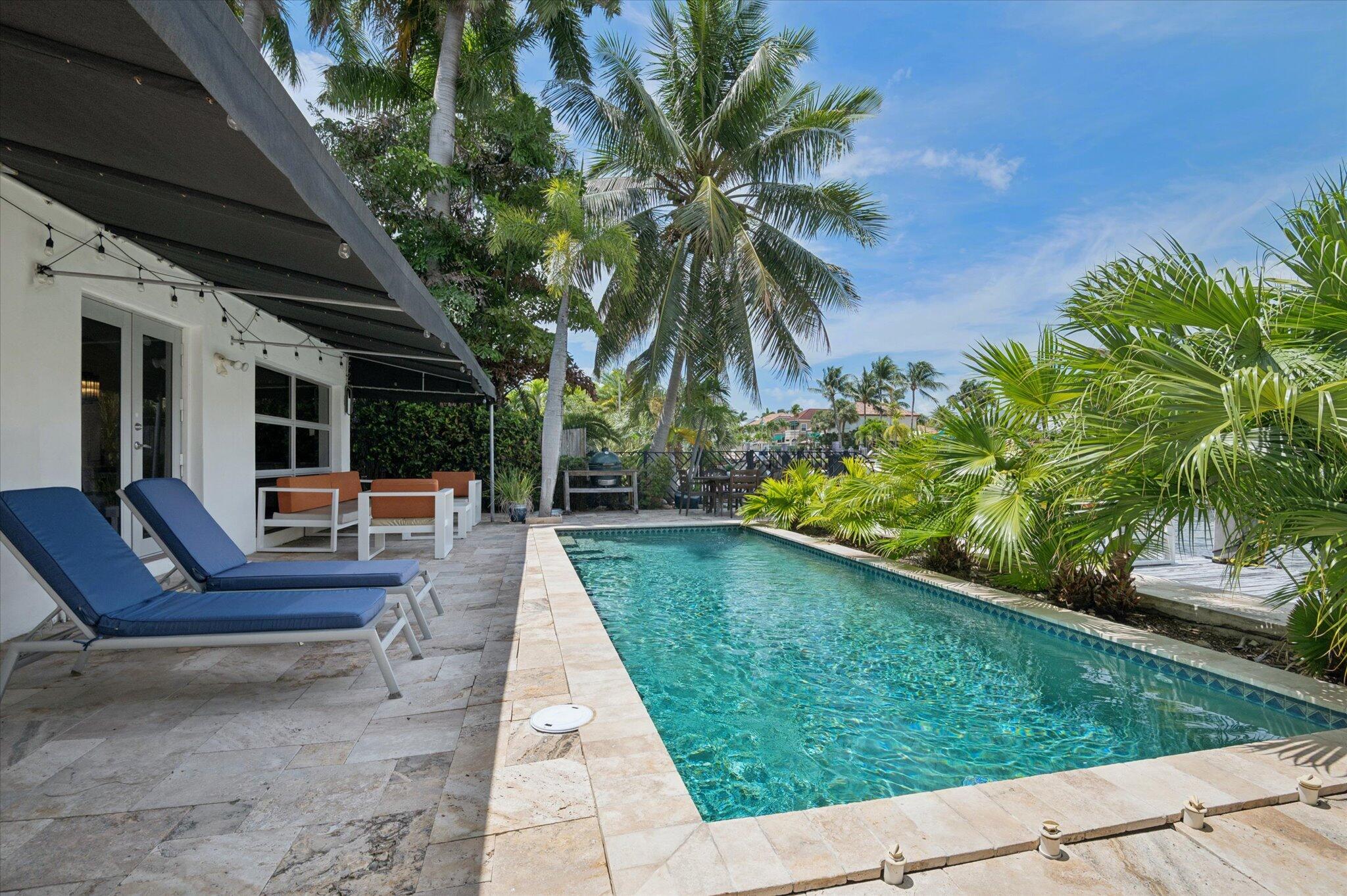 325 Coconut Isle Fort Lauderdale, FL 33301