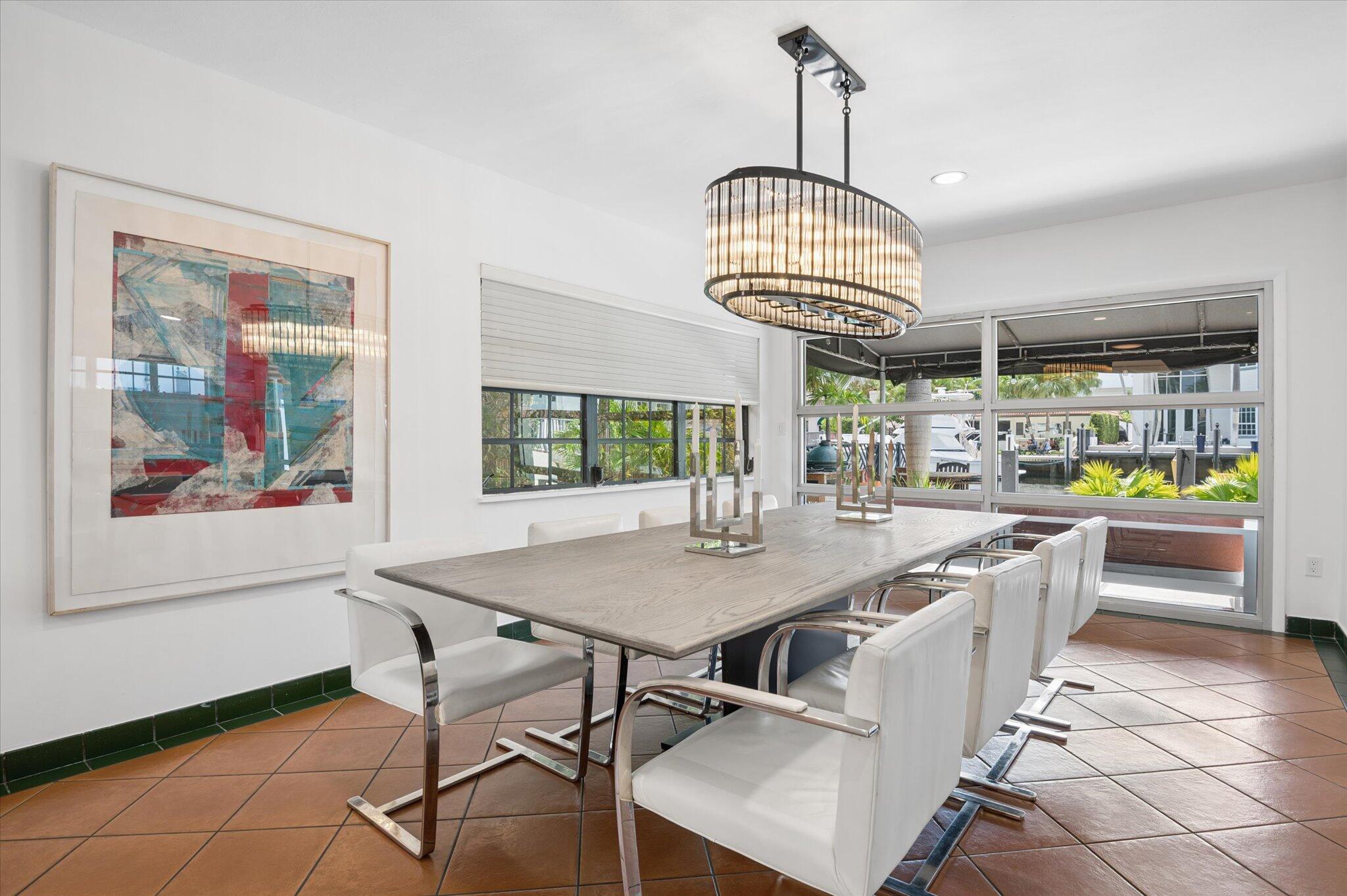 325 Coconut Isle Fort Lauderdale, FL 33301