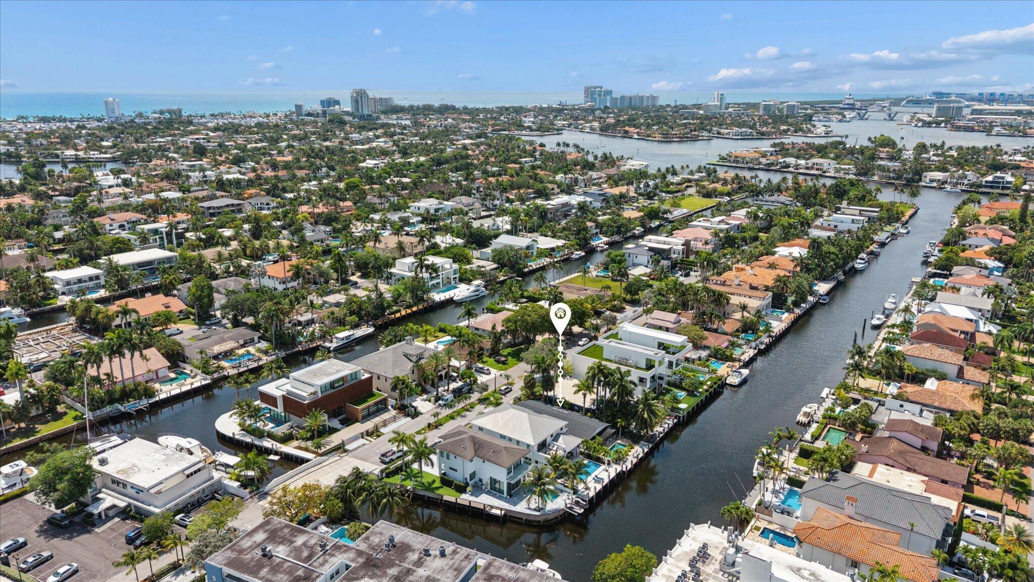 325 Coconut Isle Fort Lauderdale, FL 33301