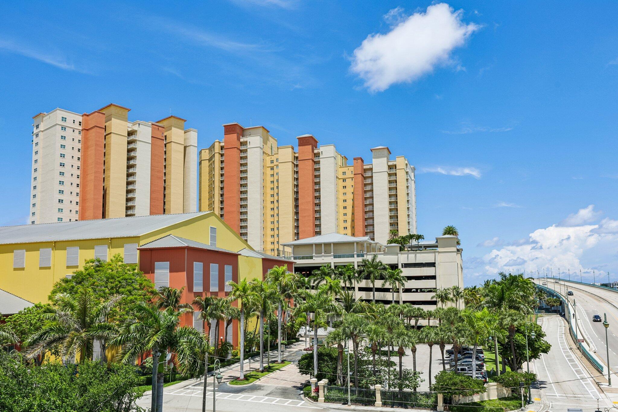 2640 Lake Shr #2508 Riviera Beach, FL 33404