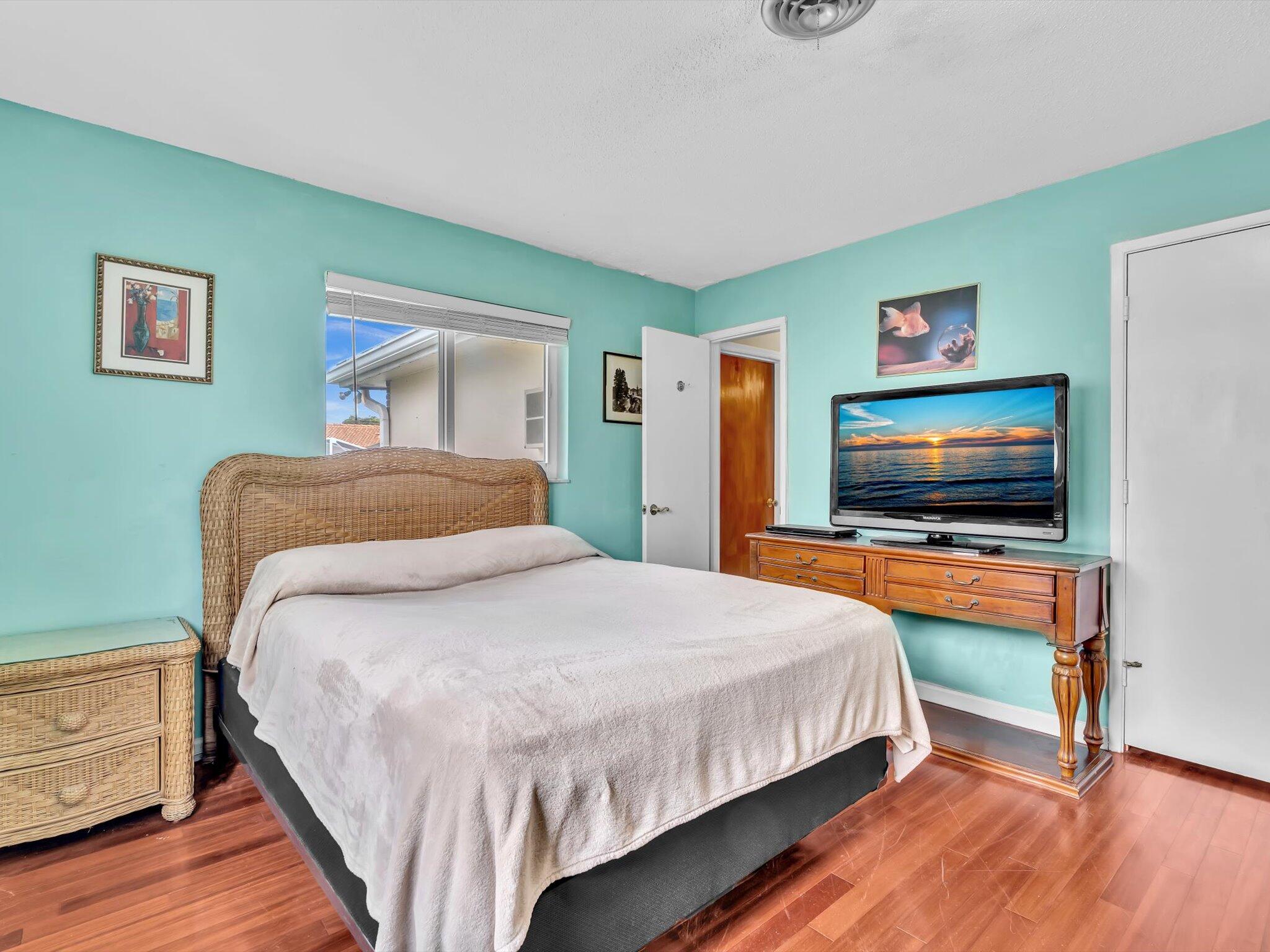 641 SE 11th Pompano Beach, FL 33060