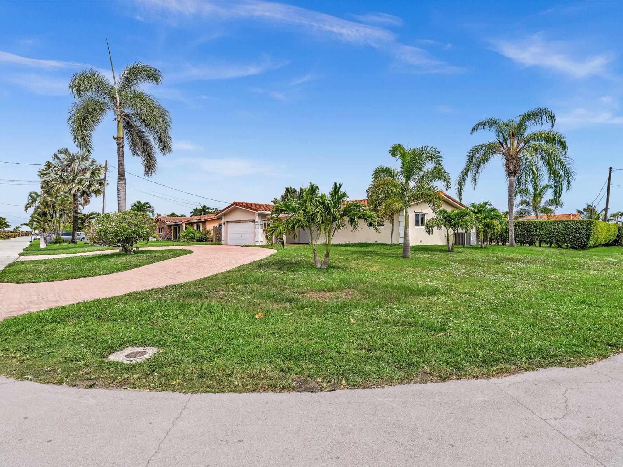 641 SE 11th Pompano Beach, FL 33060