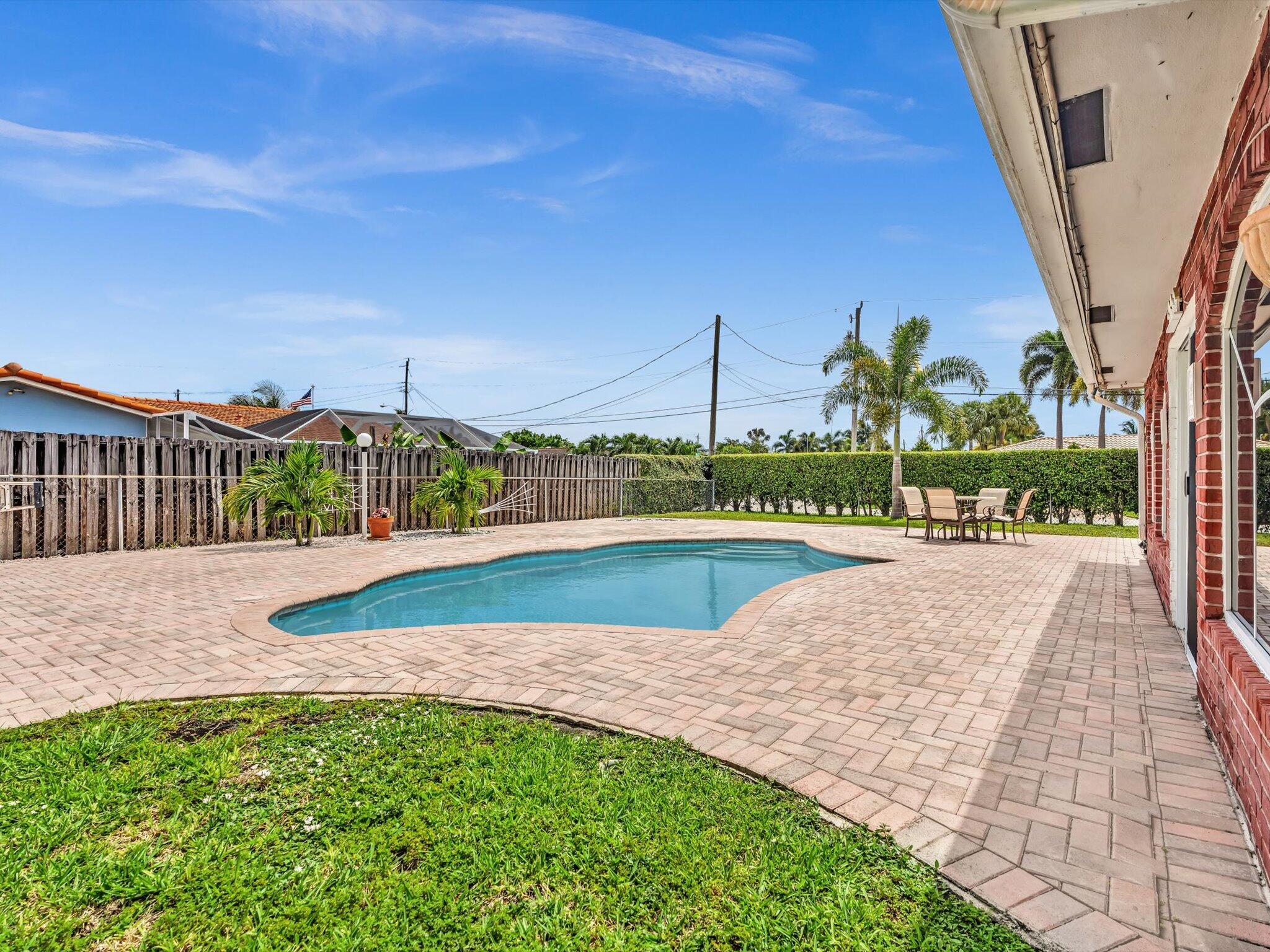641 SE 11th Pompano Beach, FL 33060