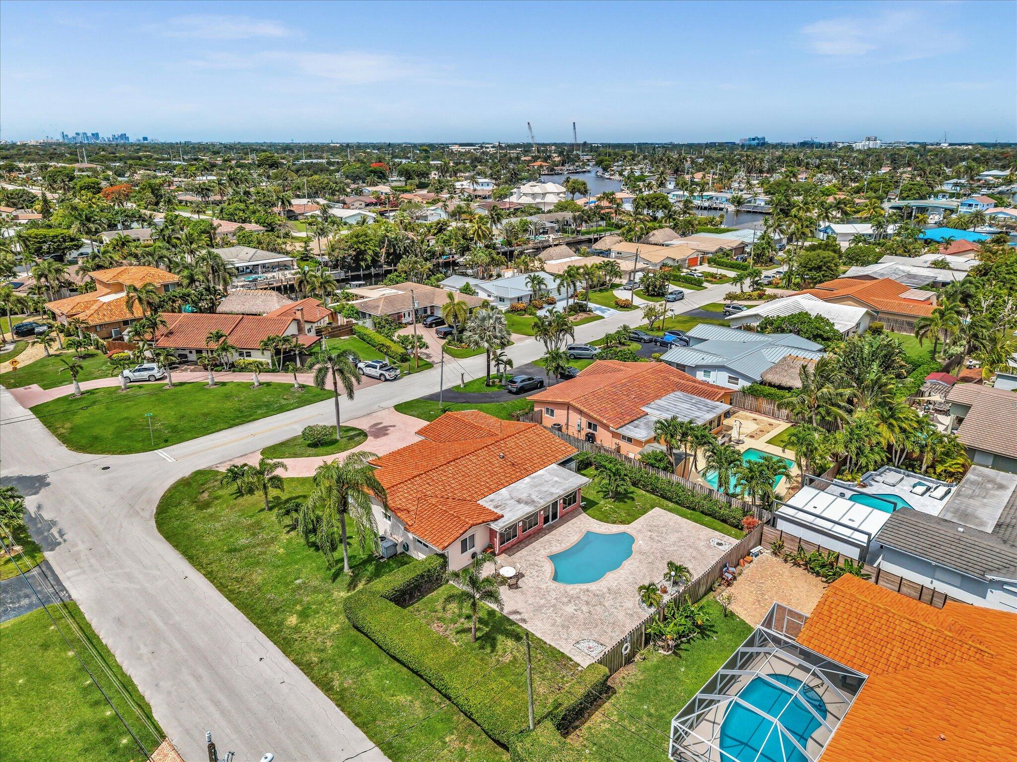 641 SE 11th Pompano Beach, FL 33060