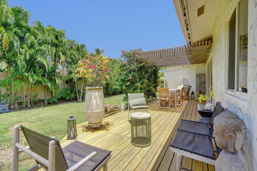 5 Gatehouse Sea Ranch Lakes, FL 33308