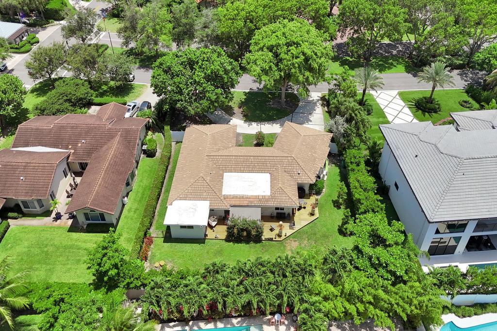 5 Gatehouse Sea Ranch Lakes, FL 33308