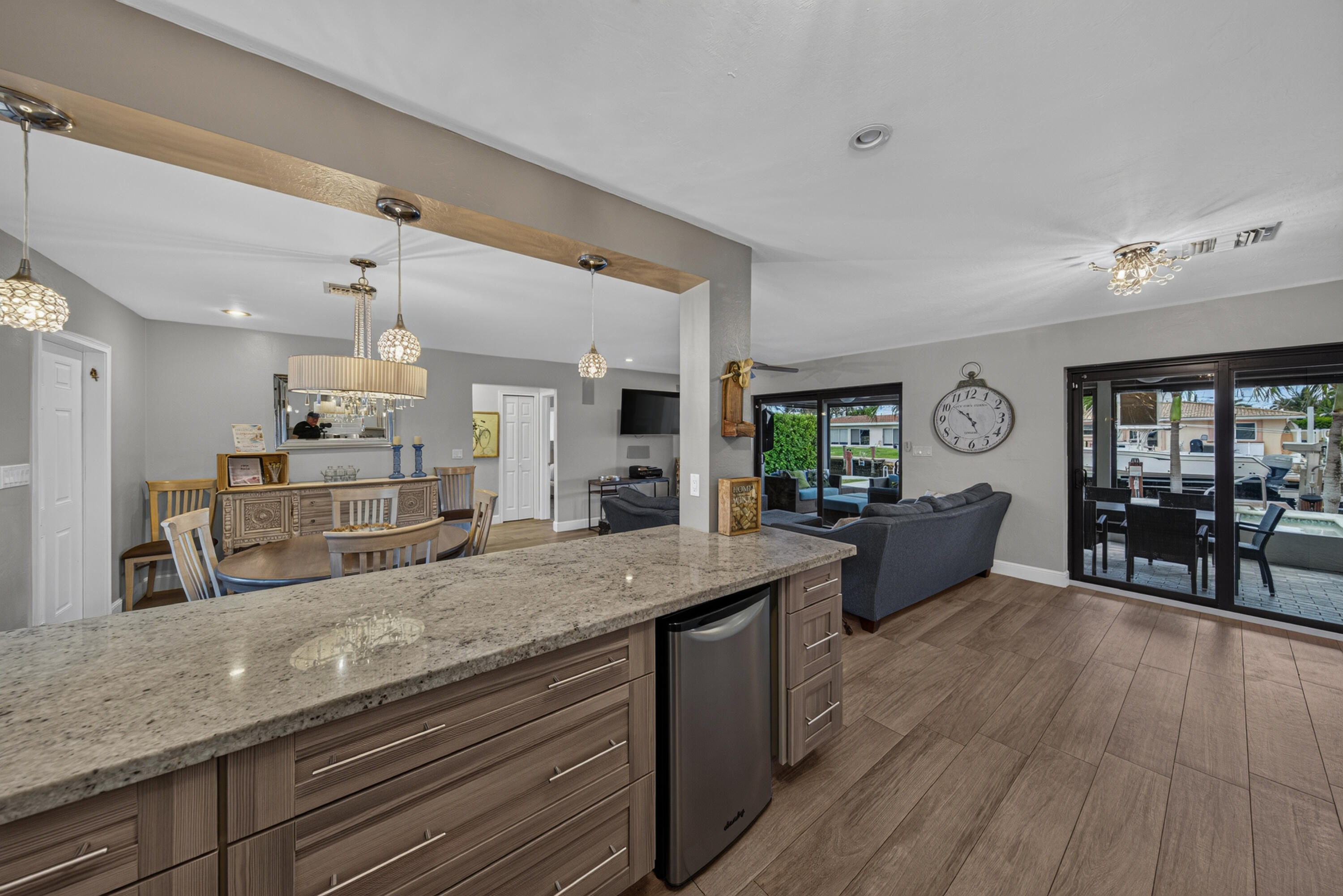 2542 SE 10th Pompano Beach, FL 33062
