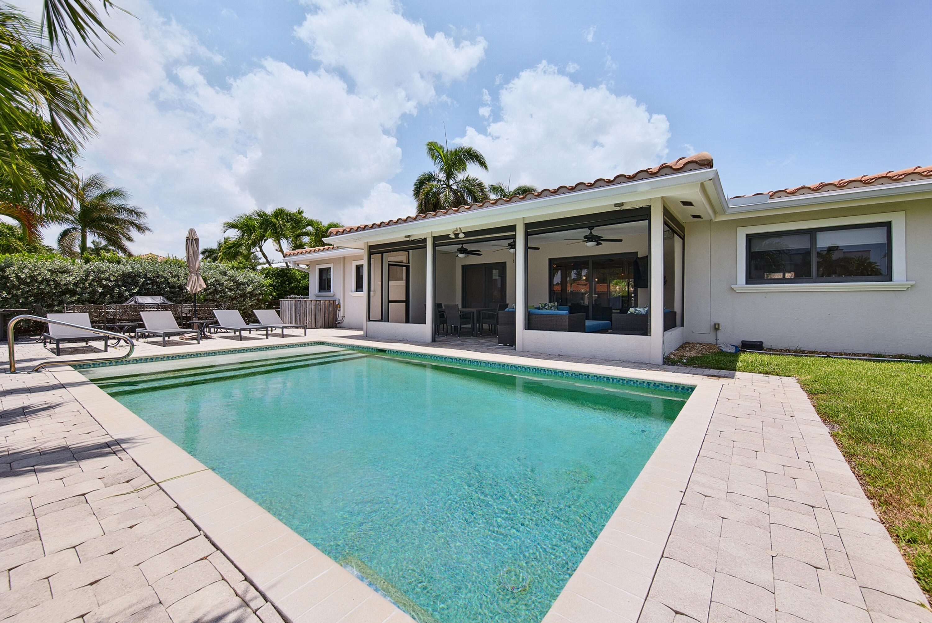 2542 SE 10th Pompano Beach, FL 33062
