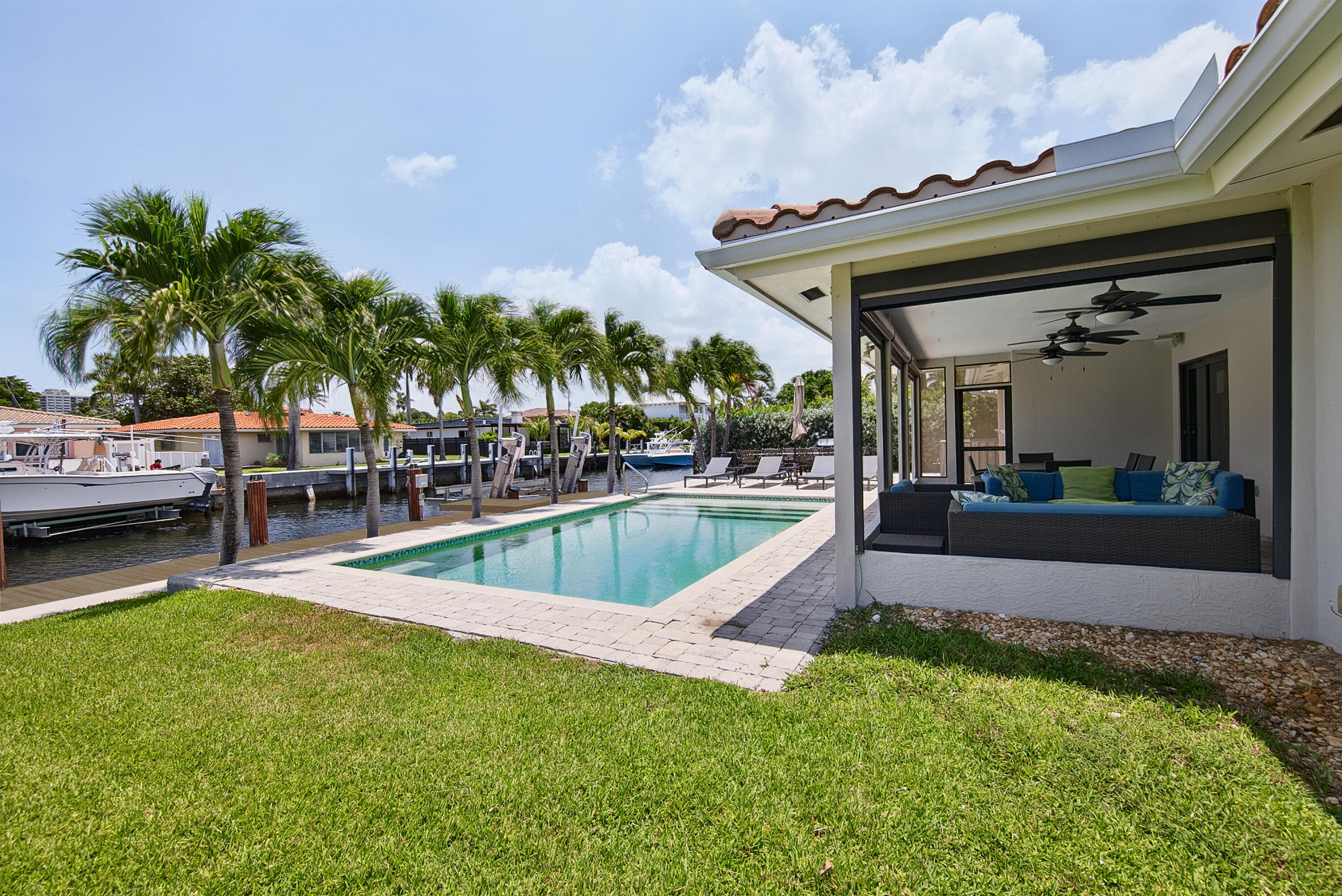 2542 SE 10th Pompano Beach, FL 33062
