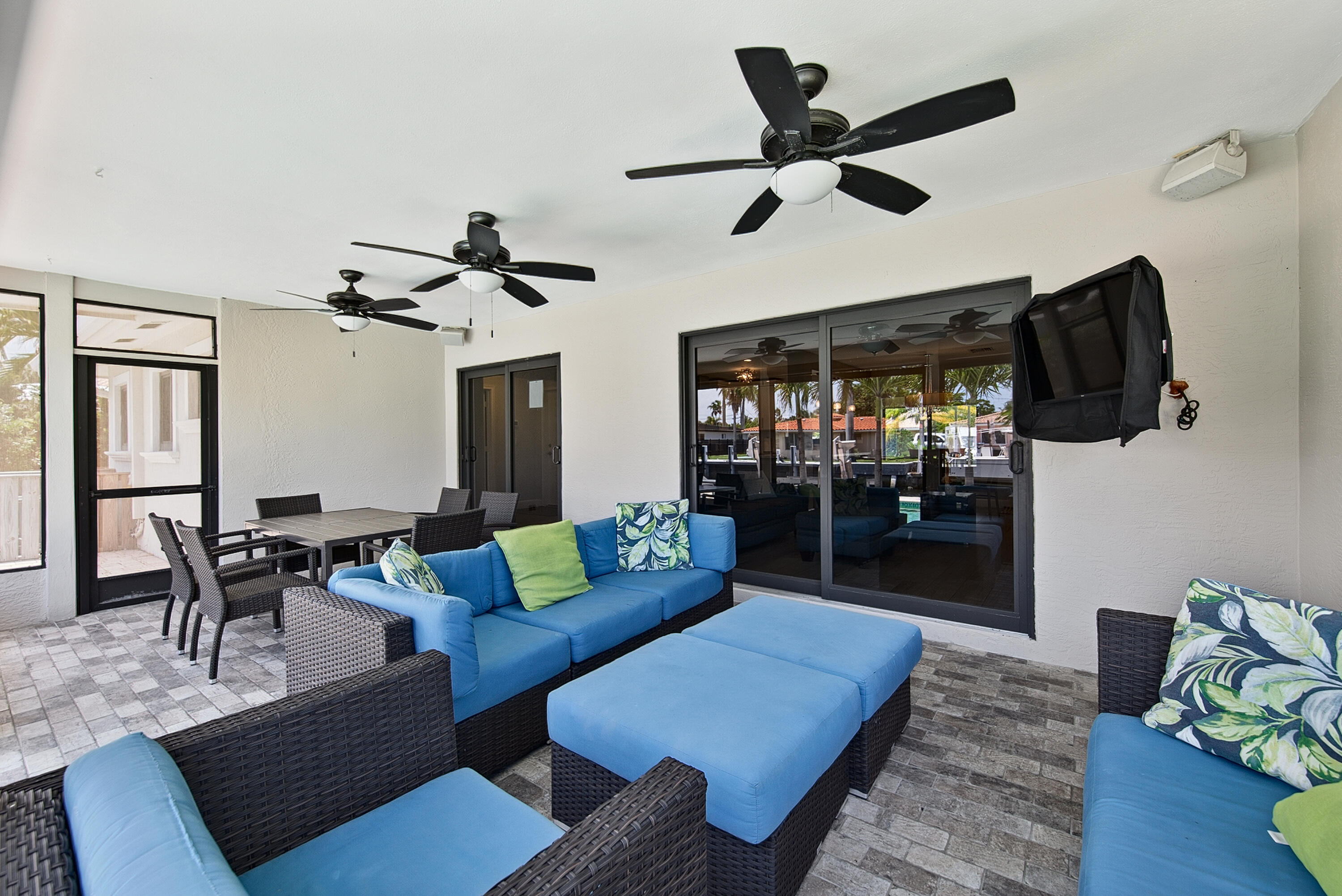 2542 SE 10th Pompano Beach, FL 33062
