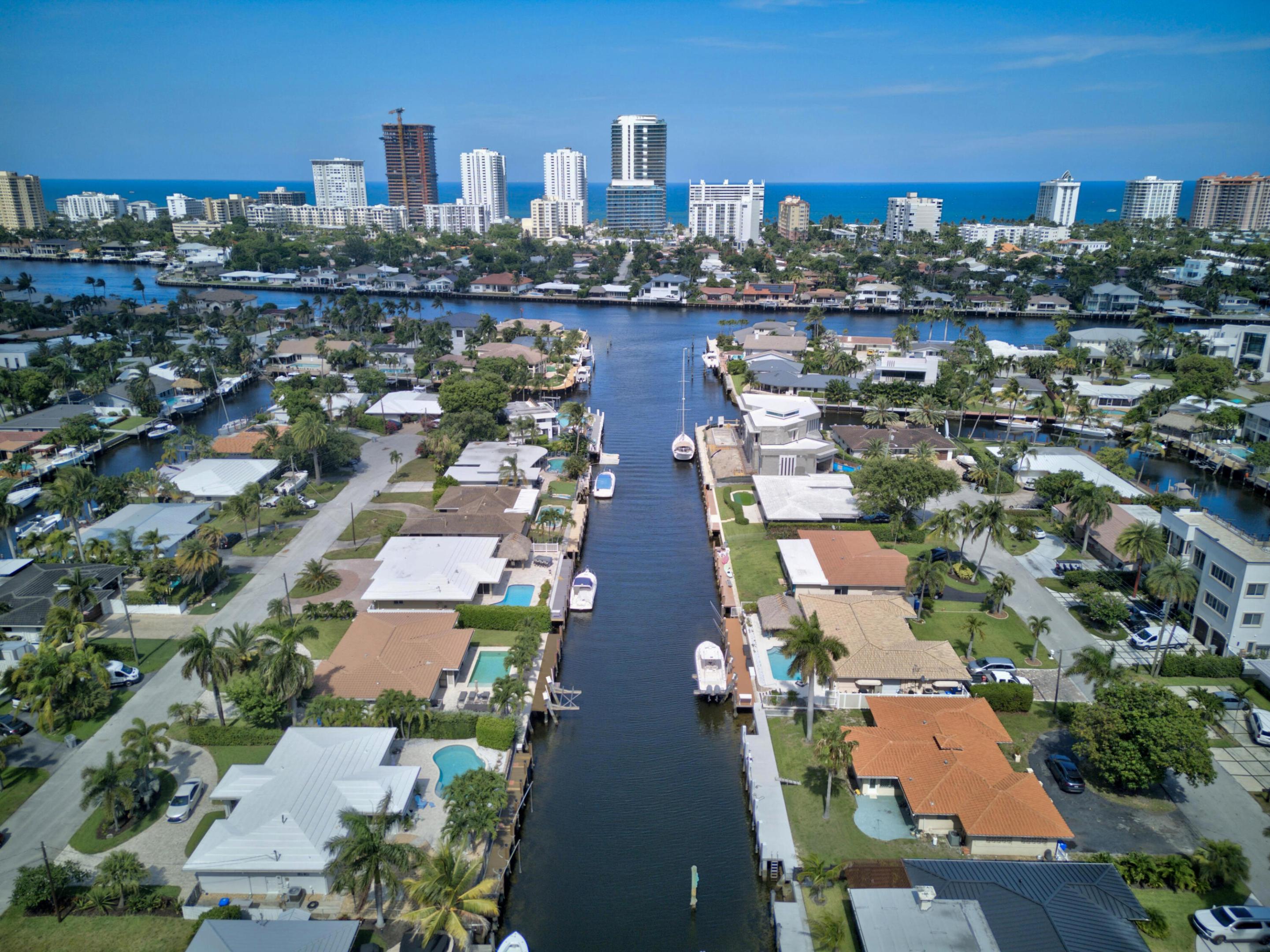 2542 SE 10th Pompano Beach, FL 33062