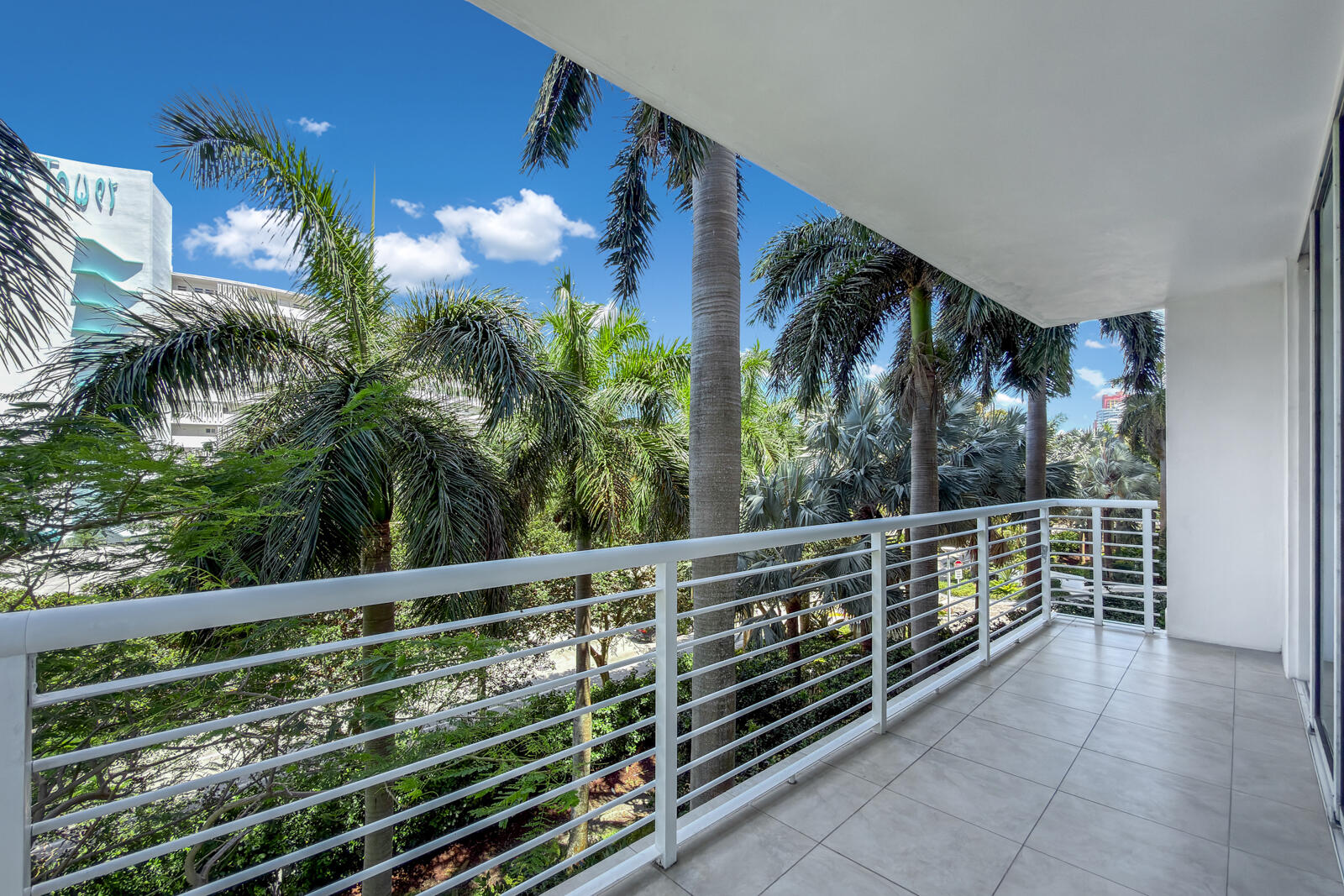 2831 N Ocean #303n Fort Lauderdale, FL 33308