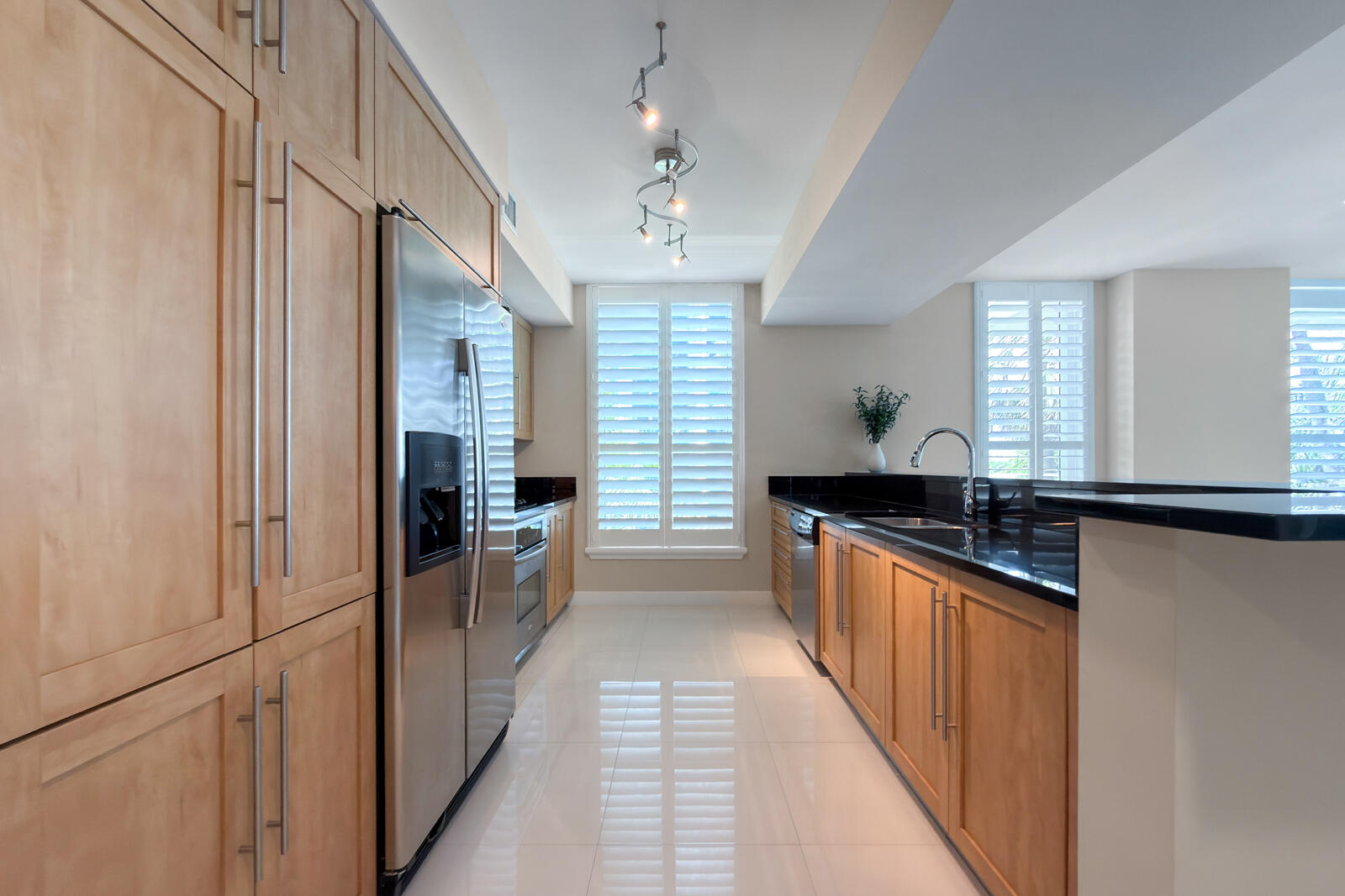 2831 N Ocean #303n Fort Lauderdale, FL 33308