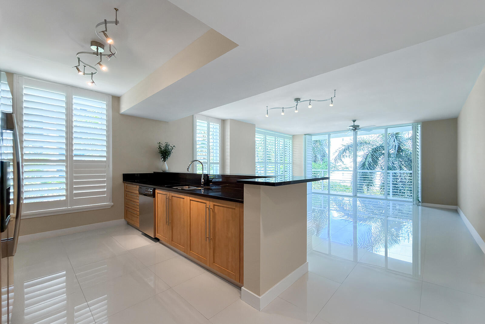 2831 N Ocean #303n Fort Lauderdale, FL 33308
