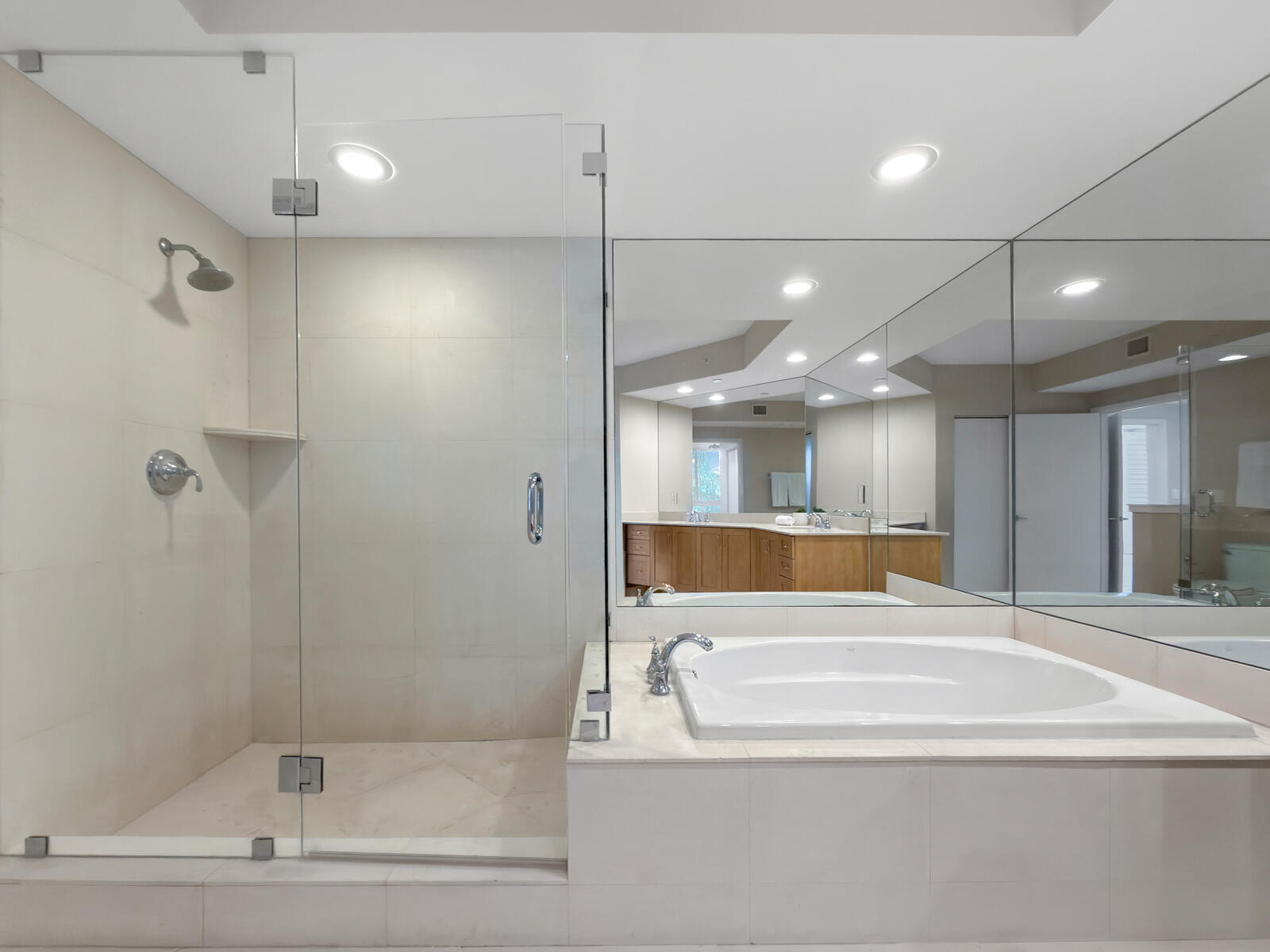 2831 N Ocean #303n Fort Lauderdale, FL 33308