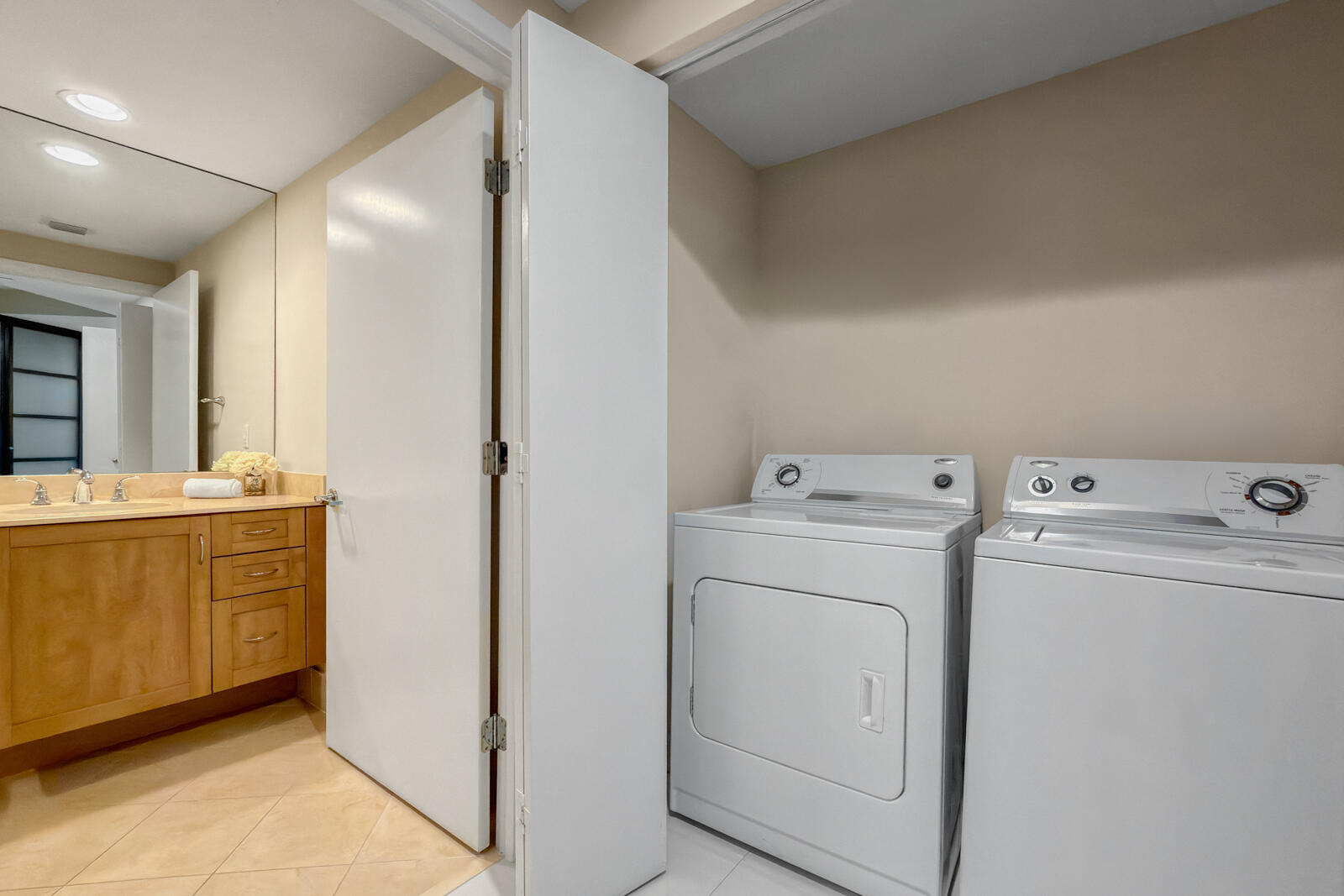 2831 N Ocean #303n Fort Lauderdale, FL 33308