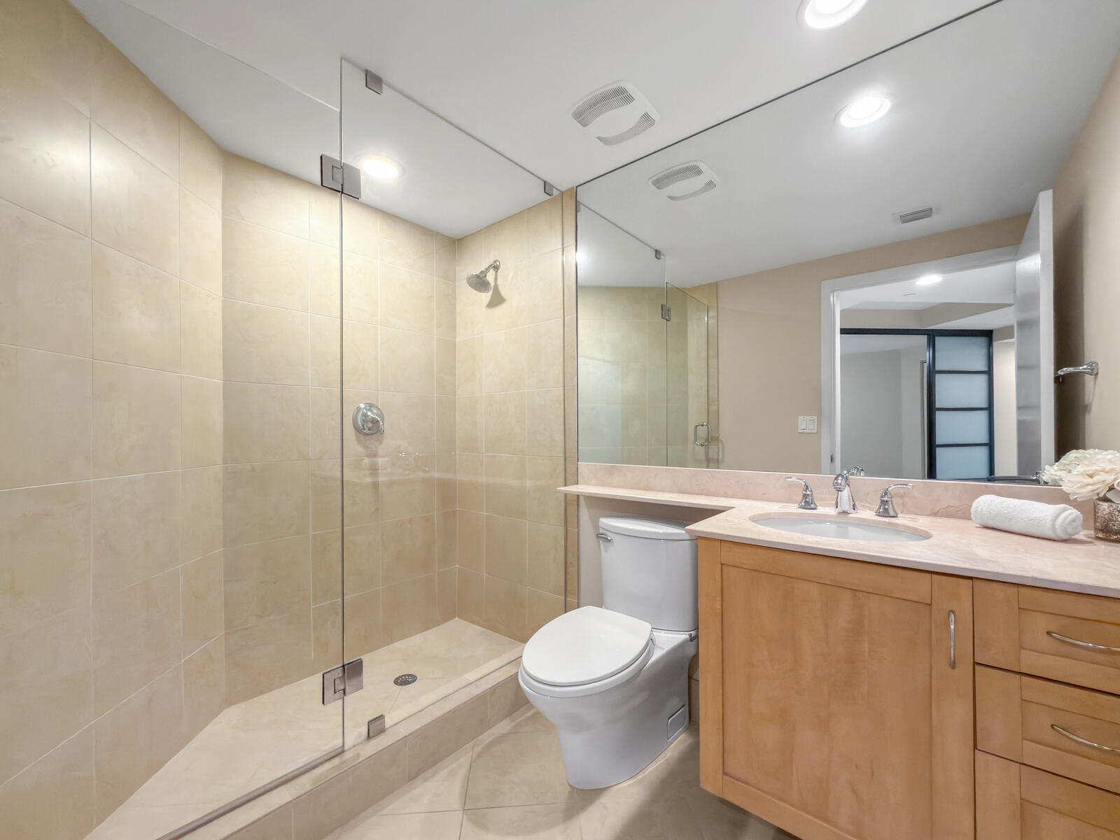 2831 N Ocean #303n Fort Lauderdale, FL 33308