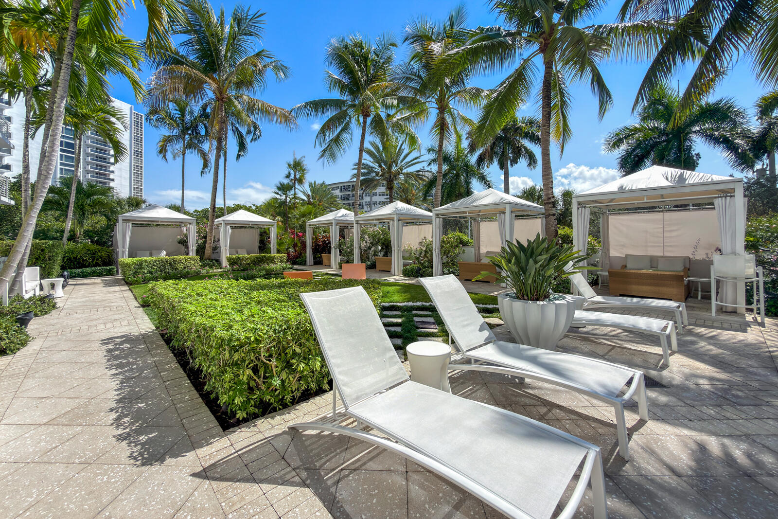 2831 N Ocean #303n Fort Lauderdale, FL 33308