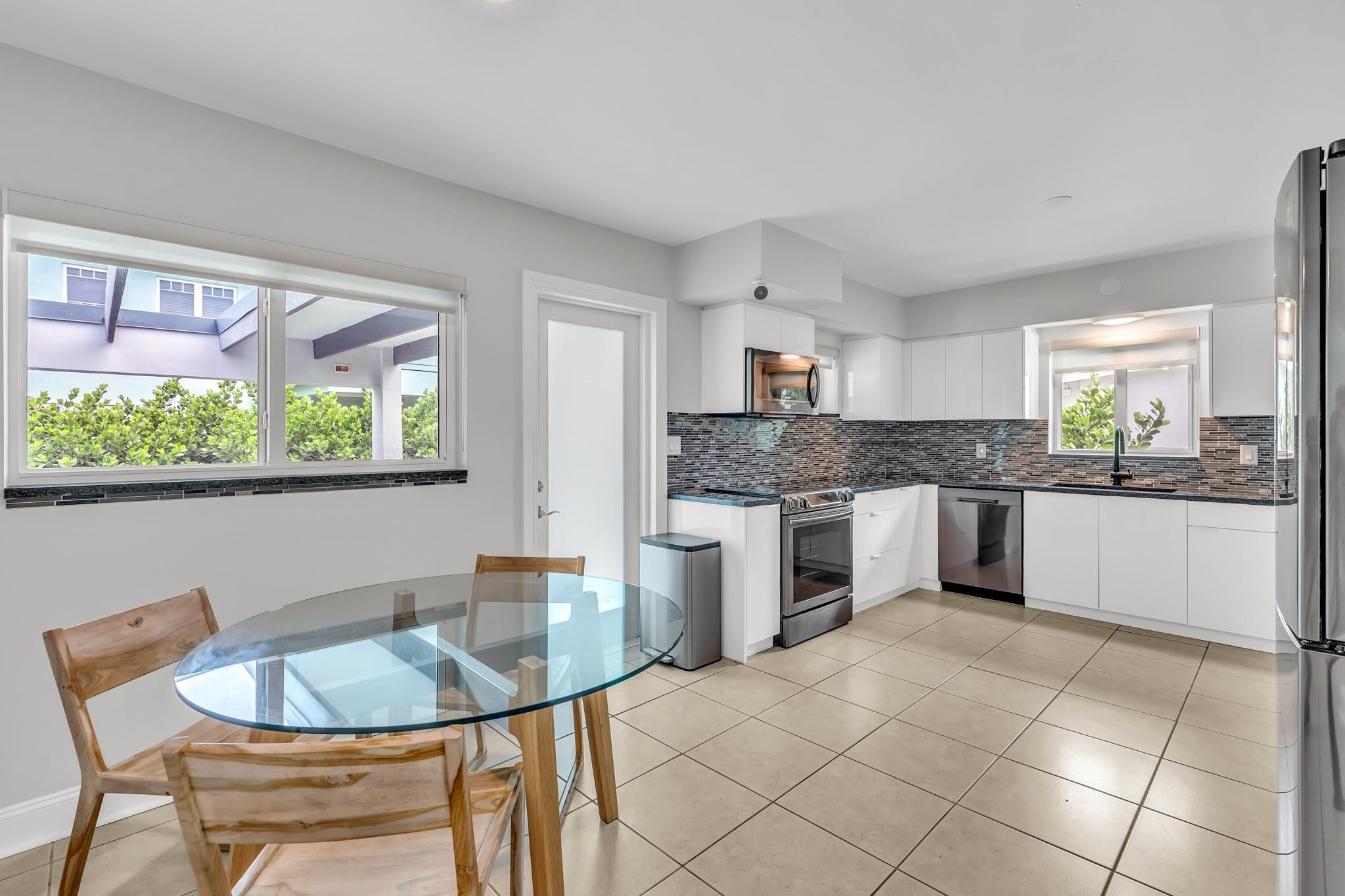 2812 NE 27th Lighthouse Point, FL 33064