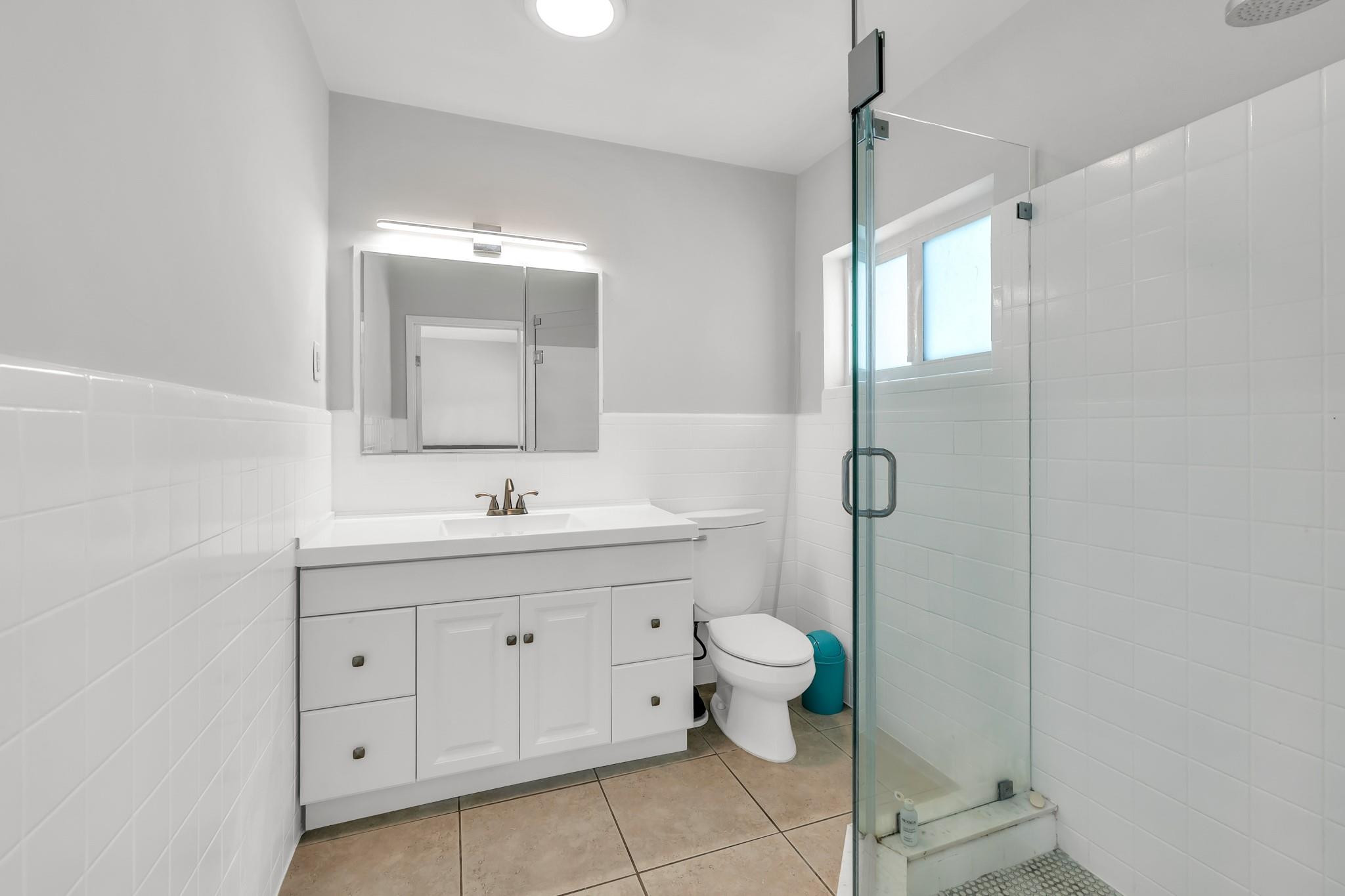 2812 NE 27th Lighthouse Point, FL 33064