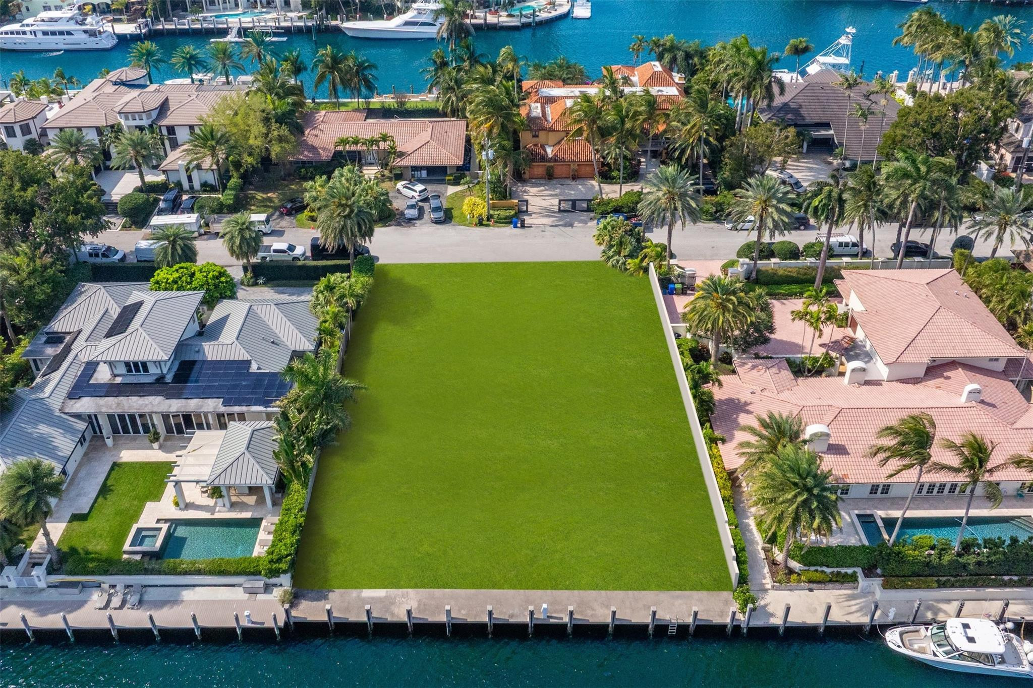 2455 Del Lago Fort Lauderdale, FL 33316