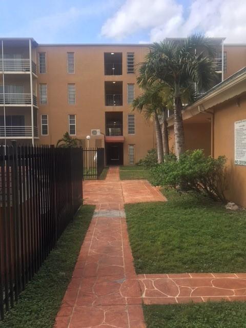 4848 NW 24th Ct #315