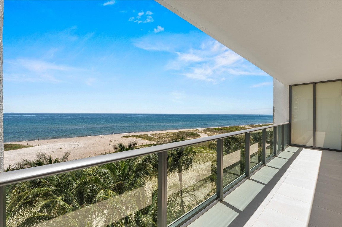 900 N Ocean #504 Pompano Beach, FL 33062