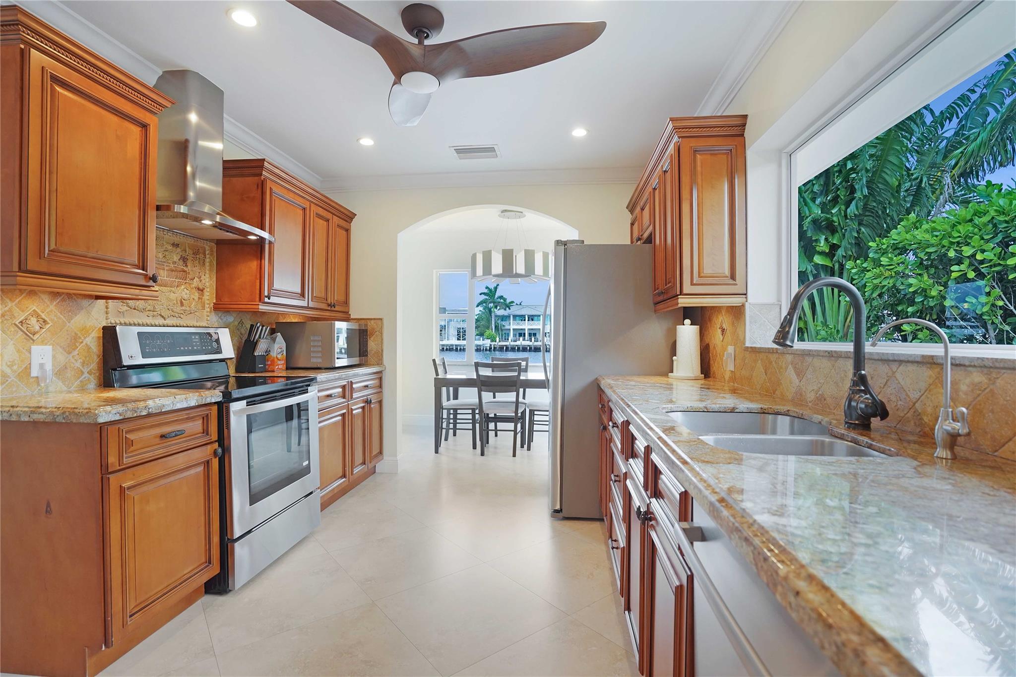 1921 W Terra Mar Dr,Lauderdale By The Sea, FL 33062