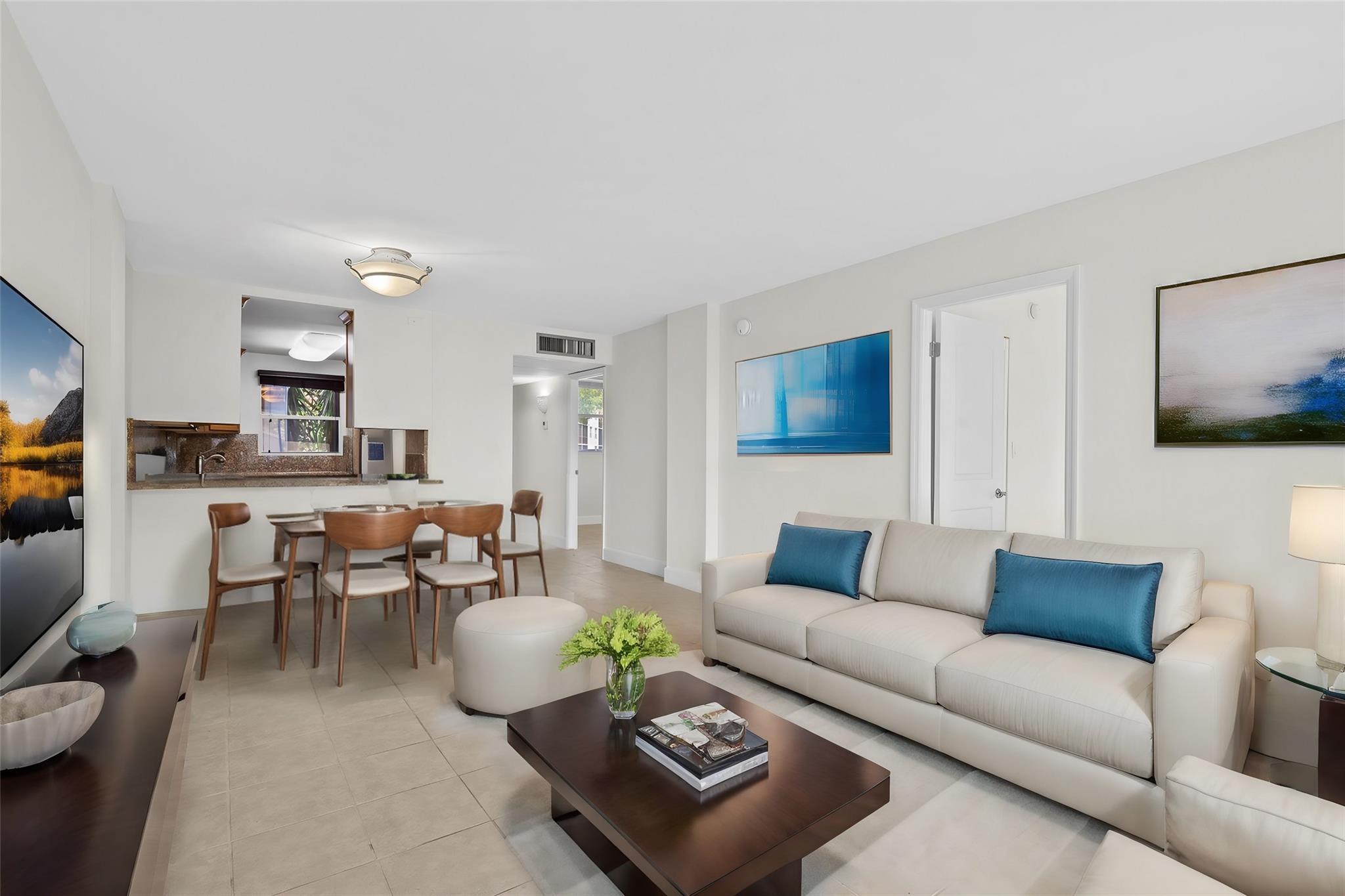 111 Royal Park Dr #1C,Oakland Park, FL 33309