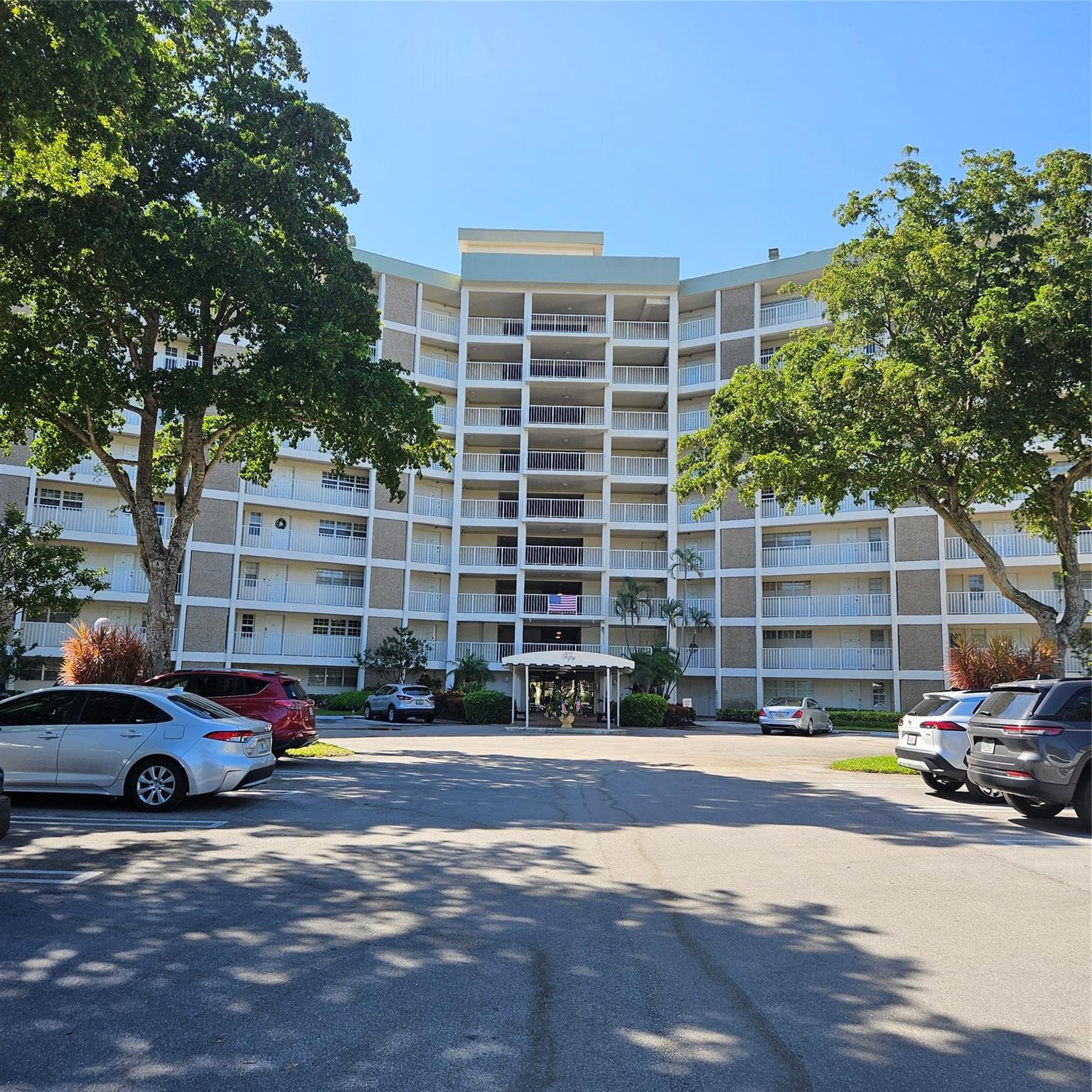 3090 N Course Dr #708