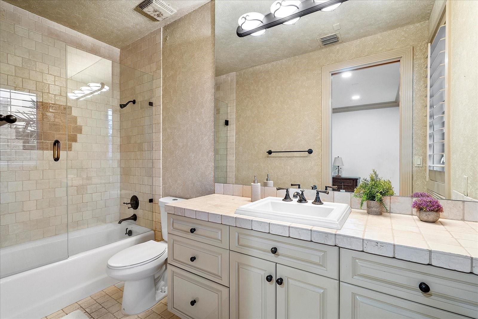 414 Riviera Isle Fort Lauderdale, FL 33301