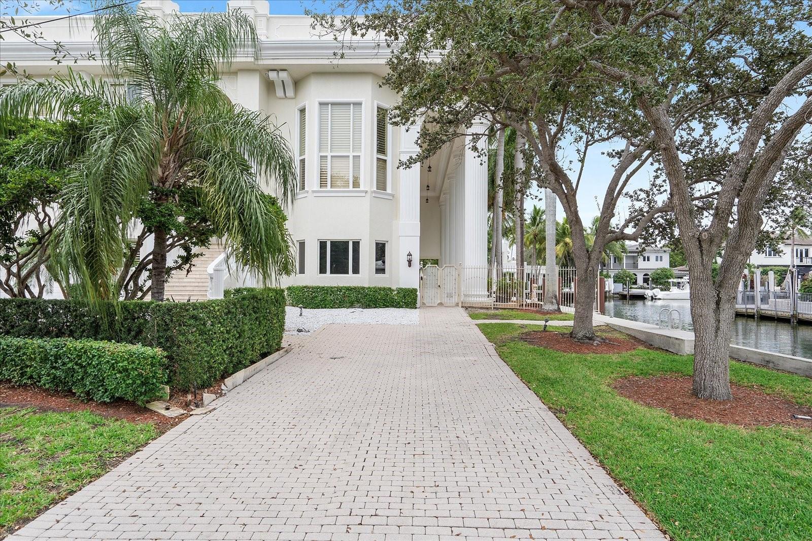 414 Riviera Isle Fort Lauderdale, FL 33301