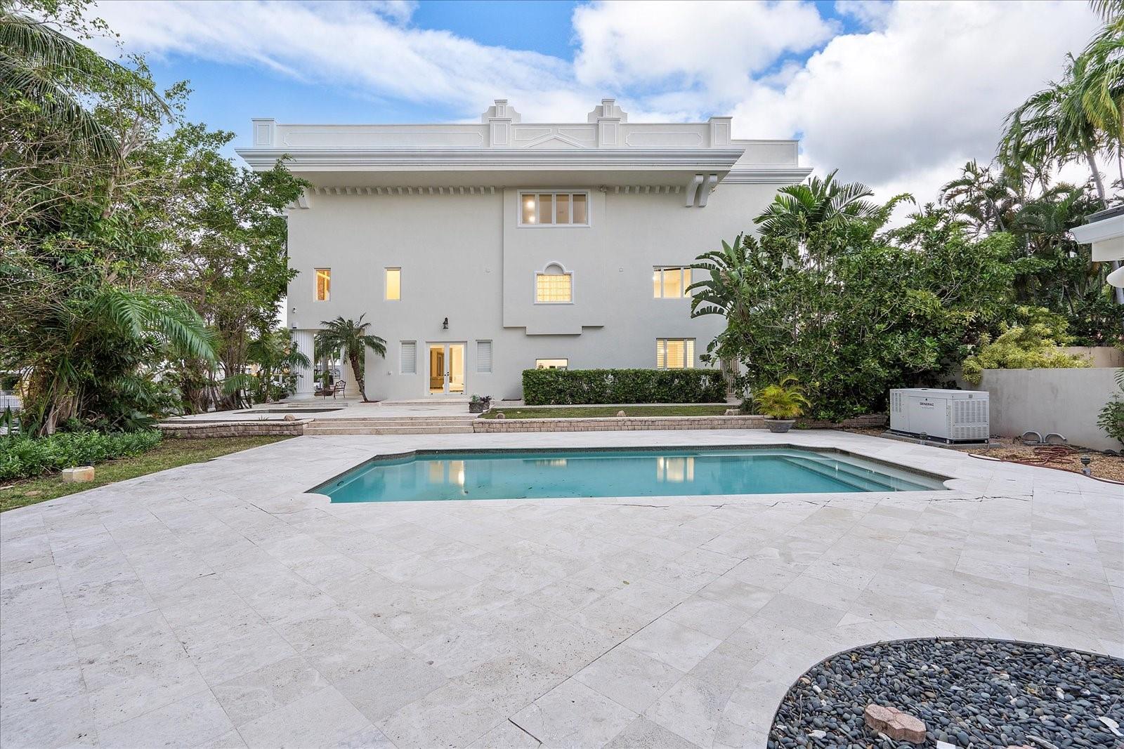 414 Riviera Isle Fort Lauderdale, FL 33301