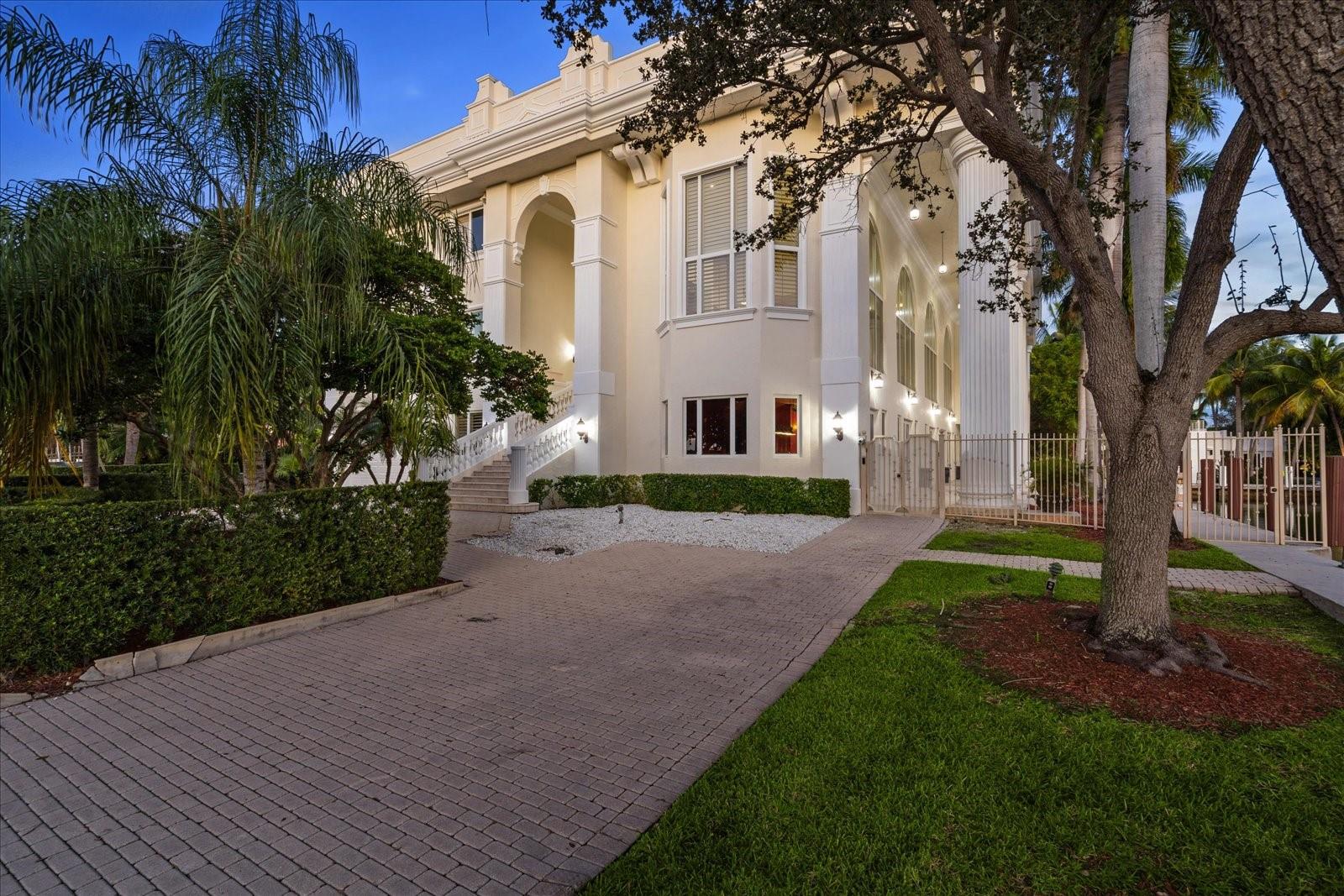 414 Riviera Isle Fort Lauderdale, FL 33301