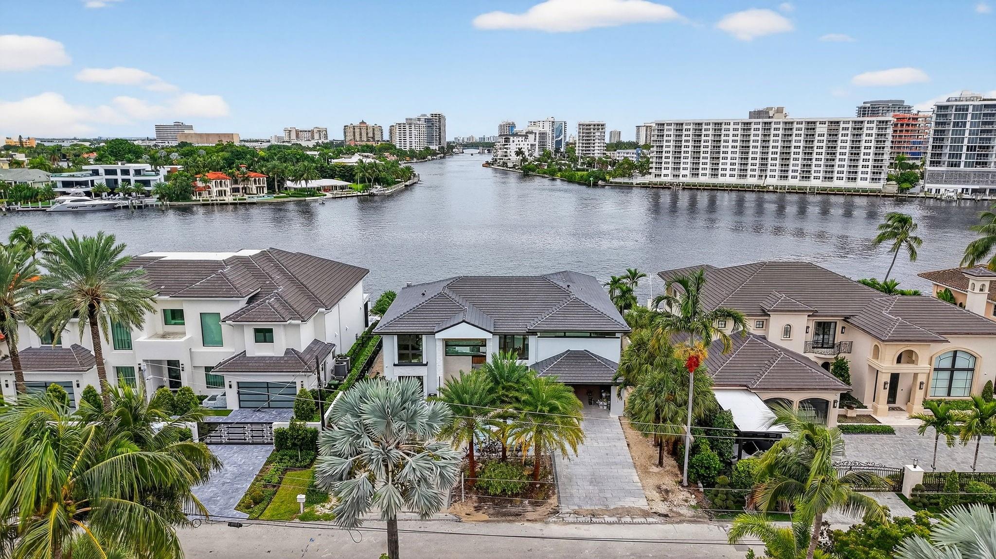 2533 Aqua Vis Blvd Fort Lauderdale, FL 33301 2533 Aqua Vis Blvd Fort Lauderdale, FL 33301