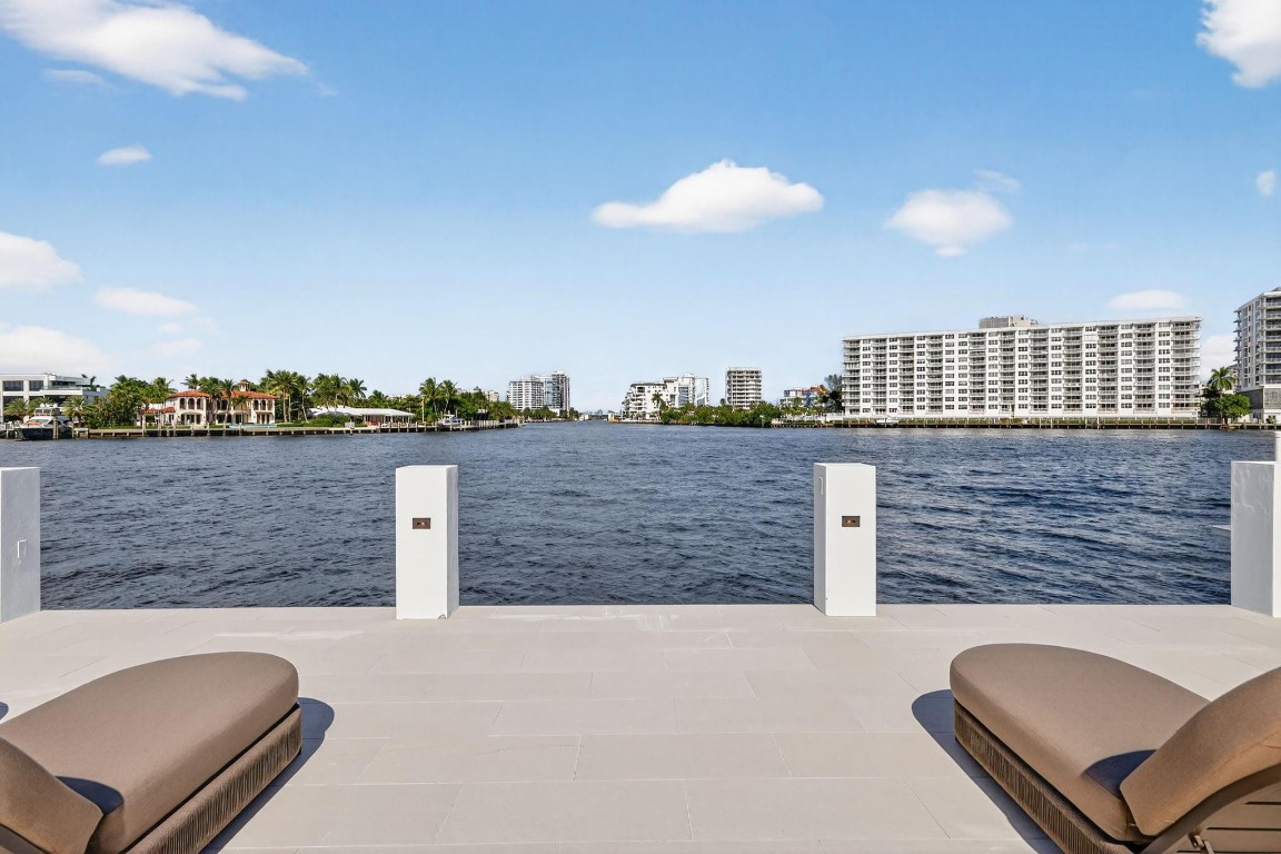 2533 Aqua Vis Fort Lauderdale, FL 33301