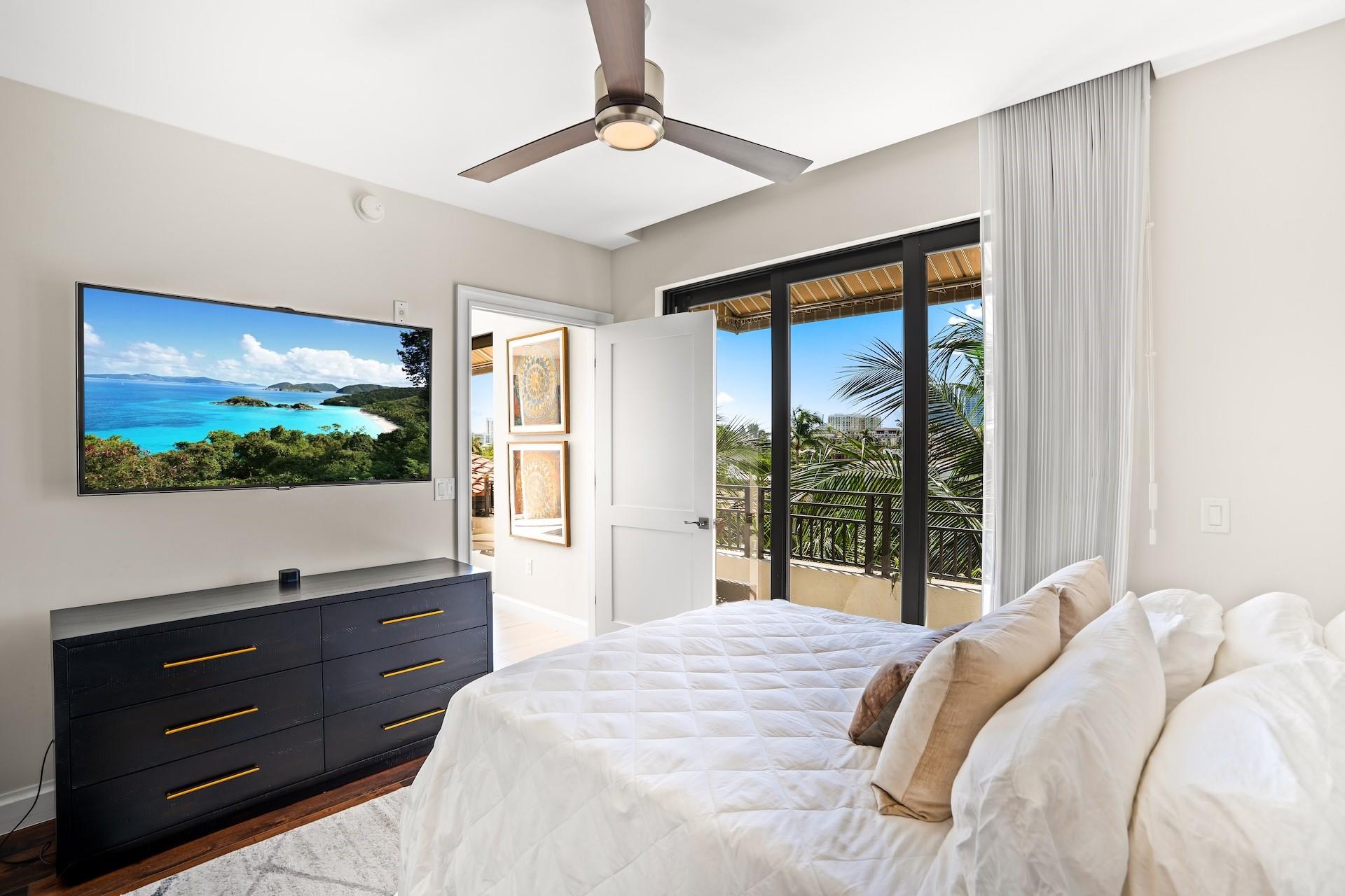 1532 SE 12th St #PH-1 Fort Lauderdale, FL 33316