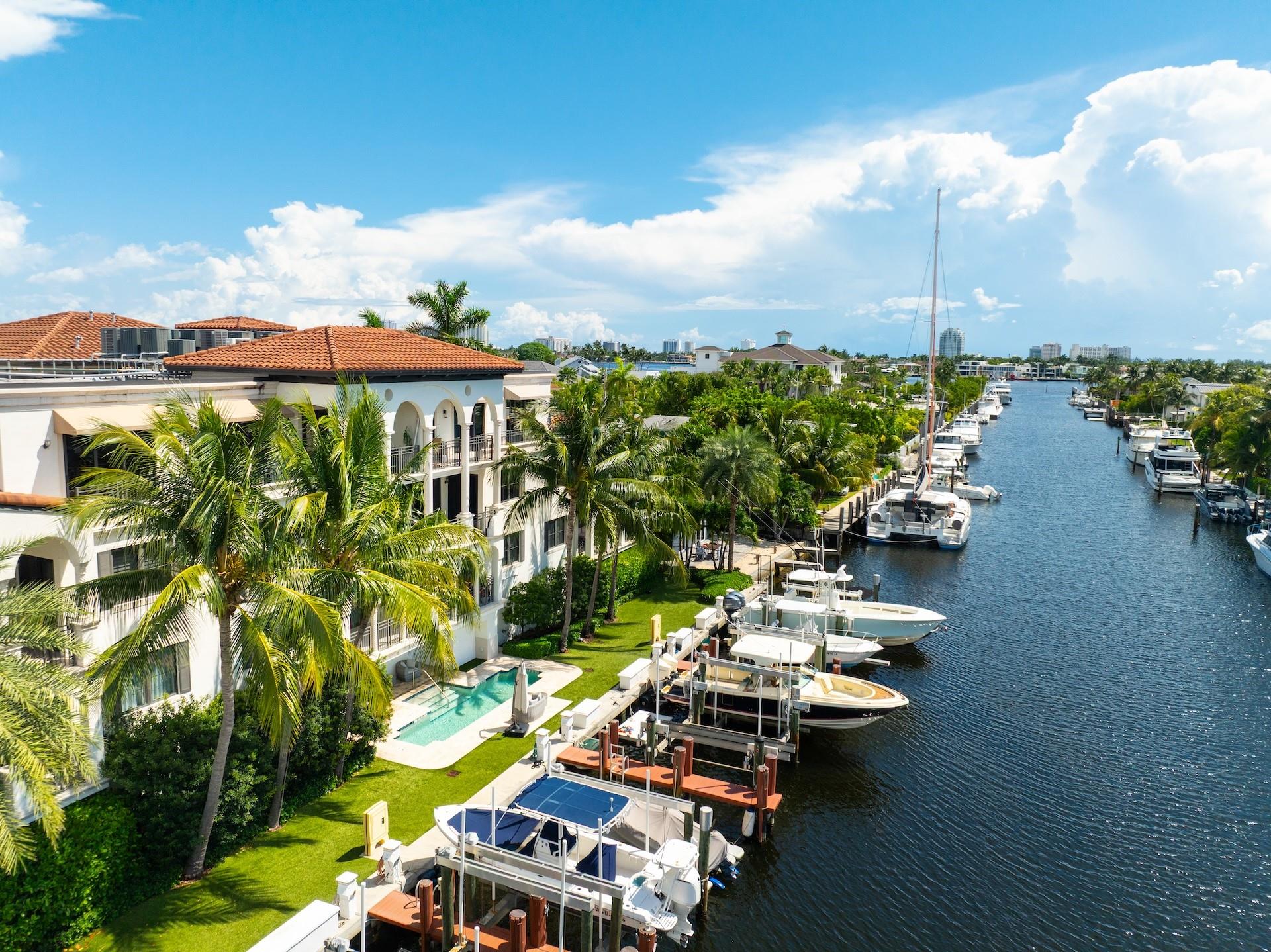 1532 SE 12th St #PH-1 Fort Lauderdale, FL 33316