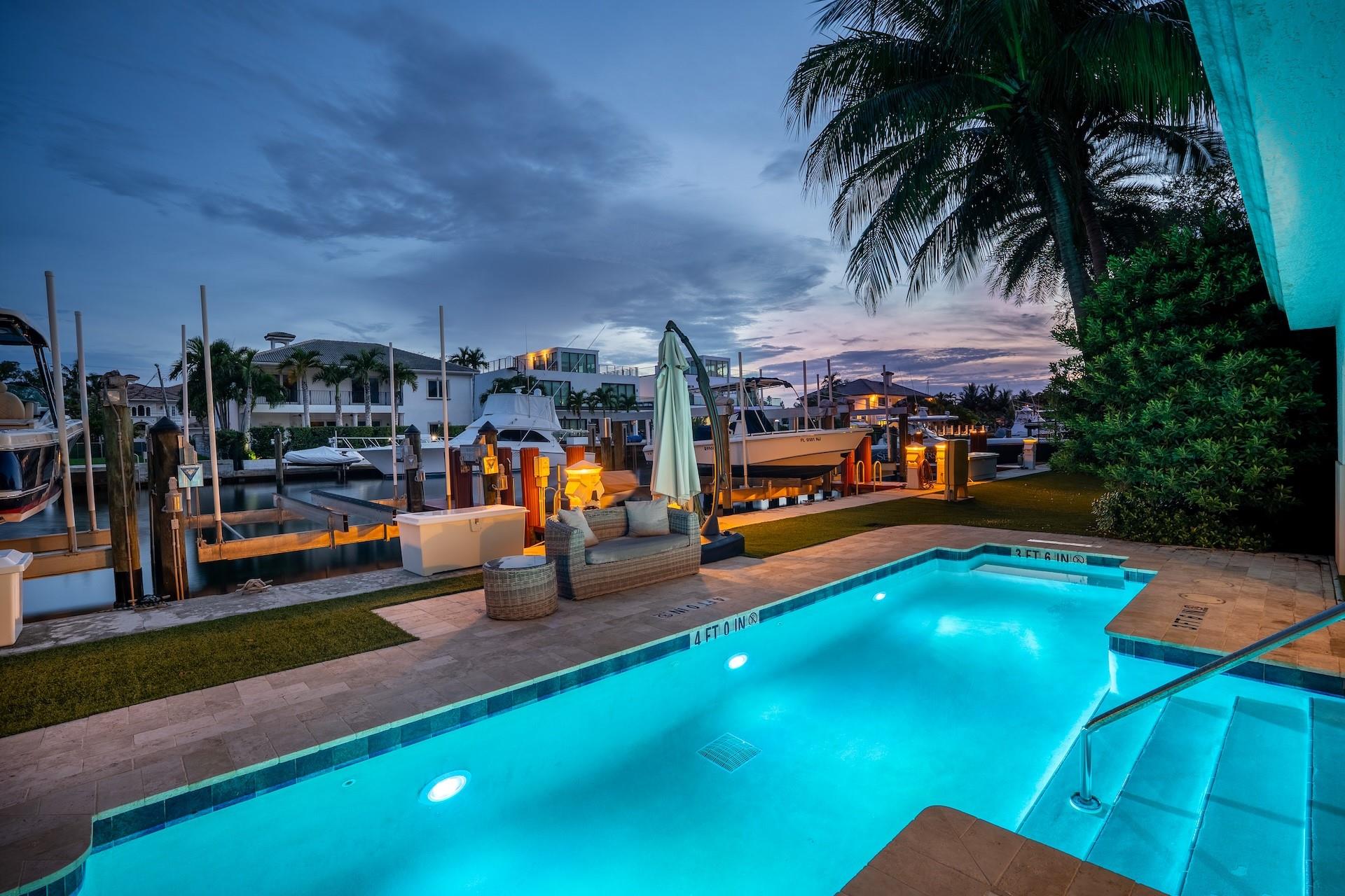 1532 SE 12th St #PH-1 Fort Lauderdale, FL 33316