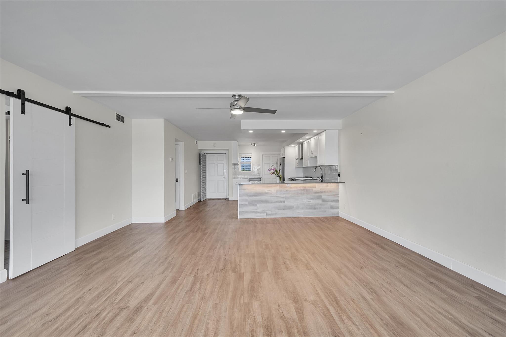 3121 NE 51st St #406E Fort Lauderdale, FL 33308