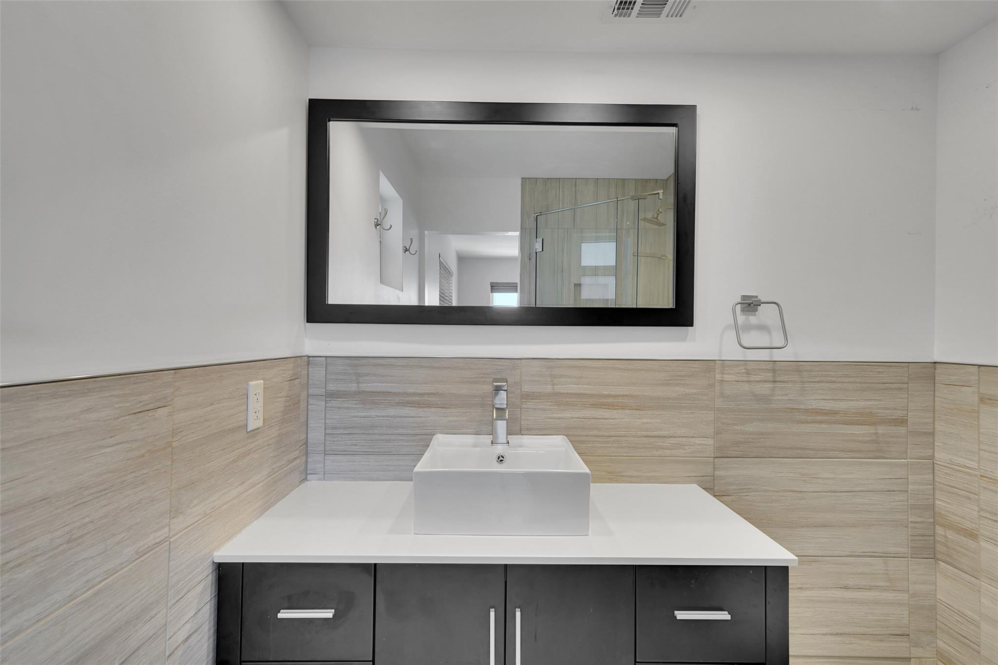 3121 NE 51st St #406E Fort Lauderdale, FL 33308