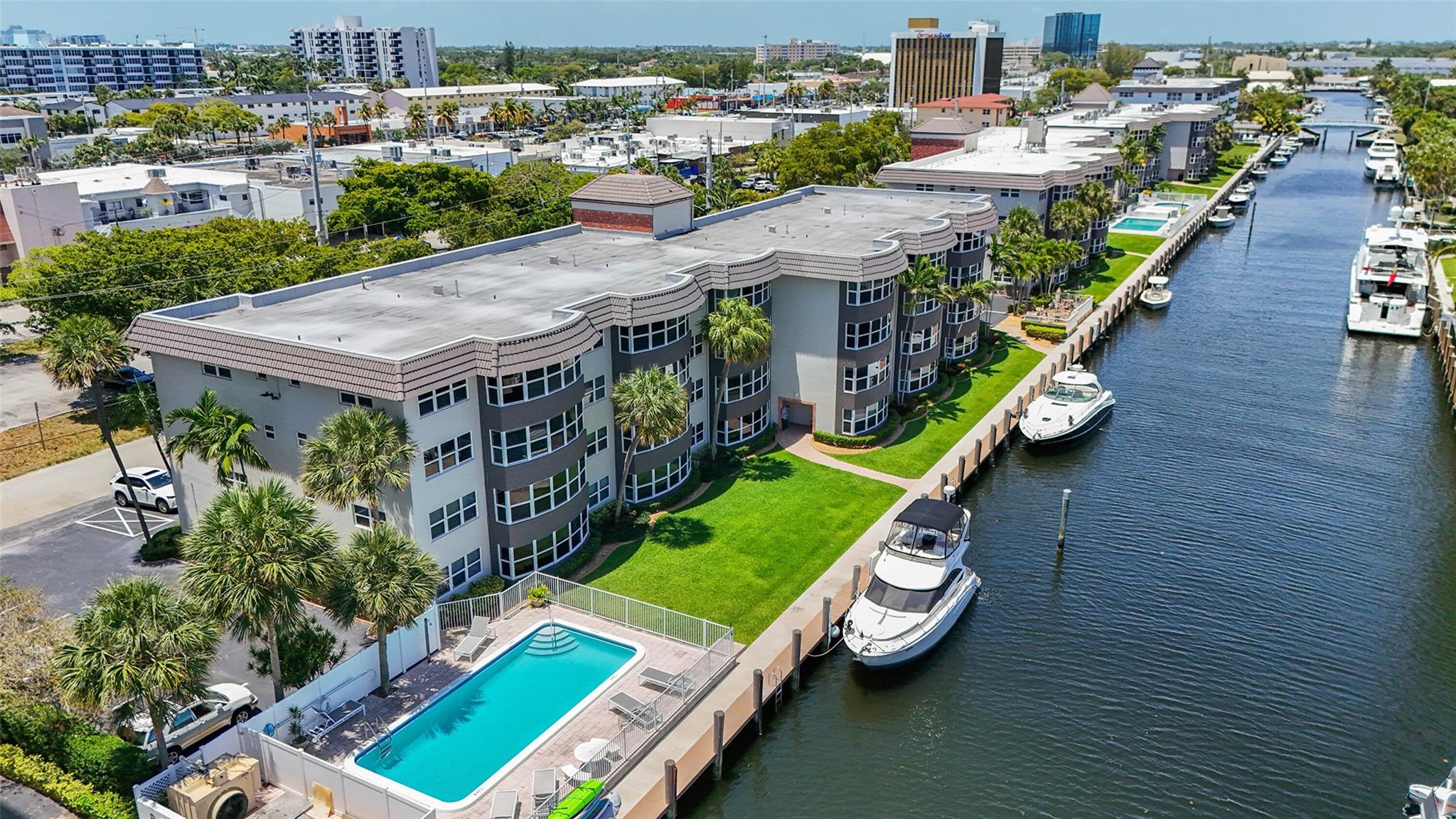 3121 NE 51st St #406E Fort Lauderdale, FL 33308